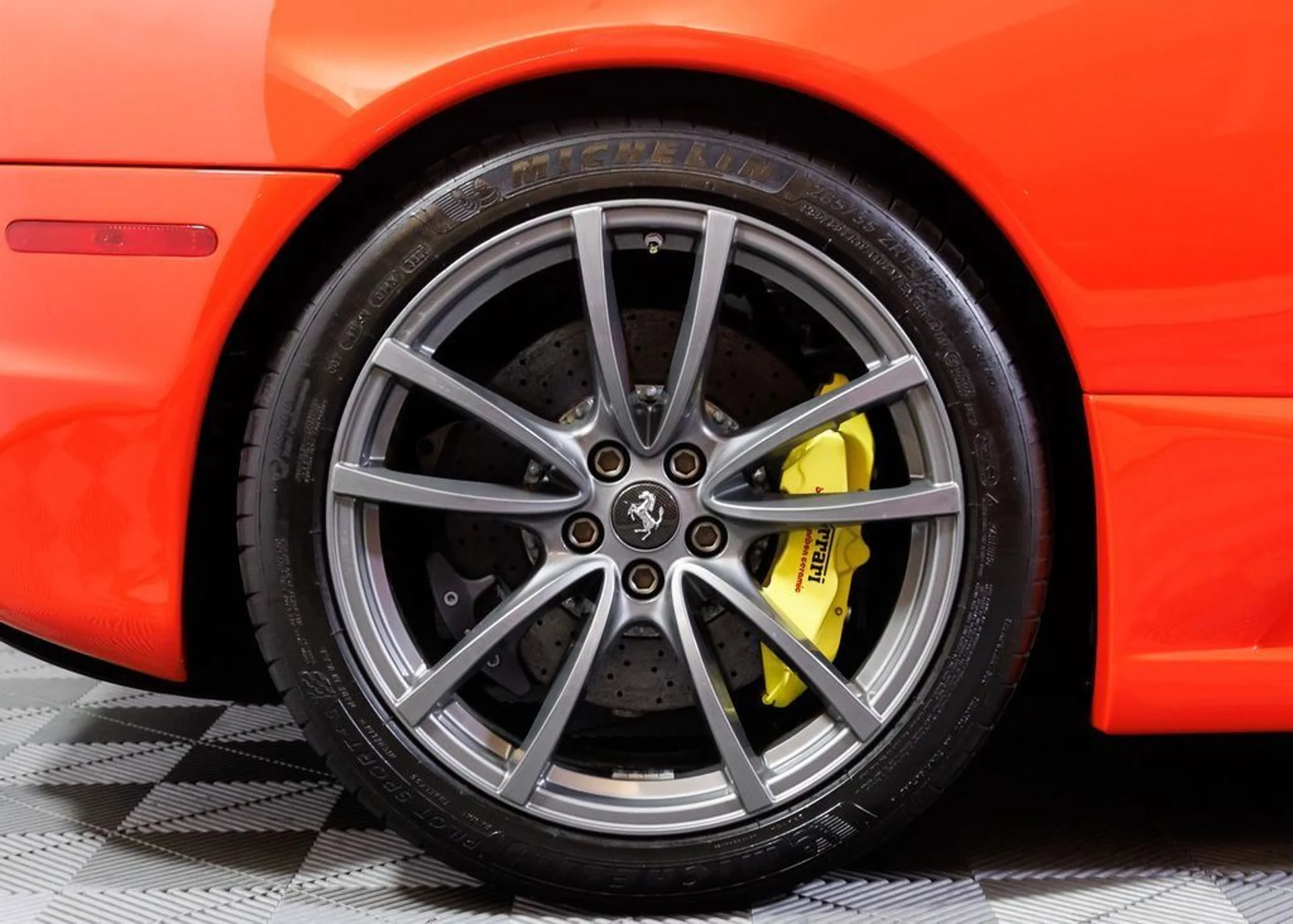 mph006_448179828_7bbe66330480805ddf81b6911c661a8e_7c2ad98dd1