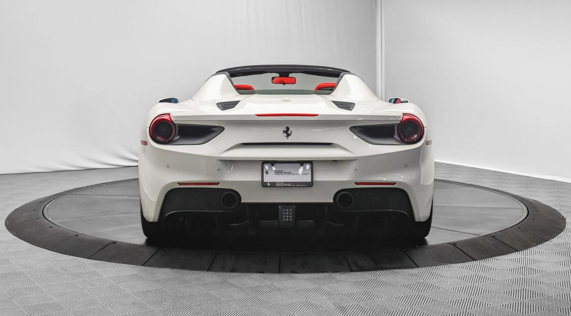 mph006_451178562_Used_2016_Ferrari_488_Spider_1750234840_c75657d329