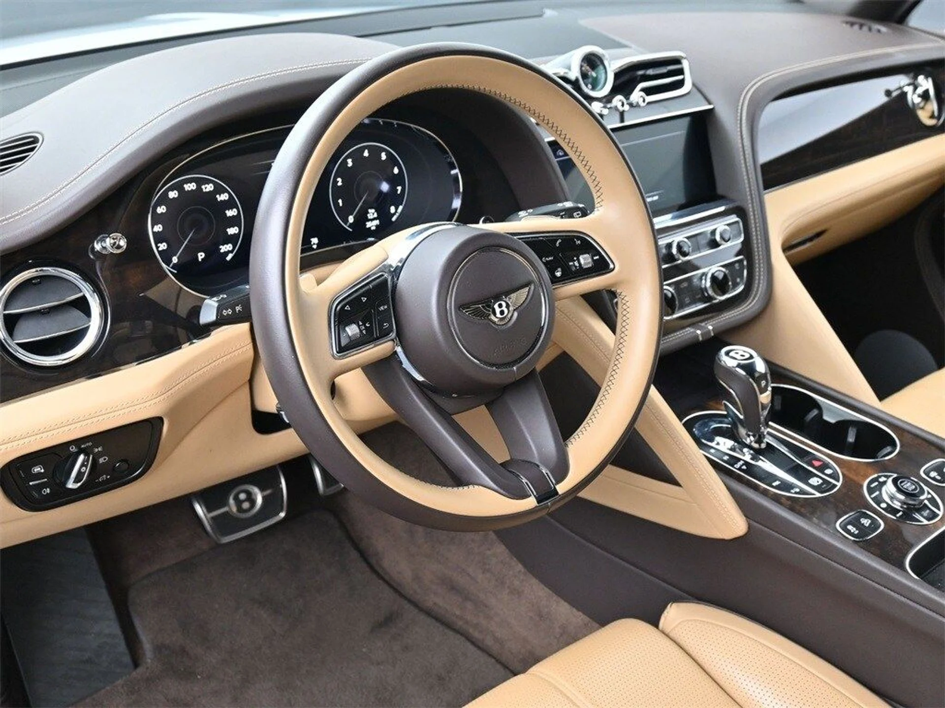 mph006_452009208_bc67cd59f29a78333b87b6520d9c6206x_7d62ec5a74