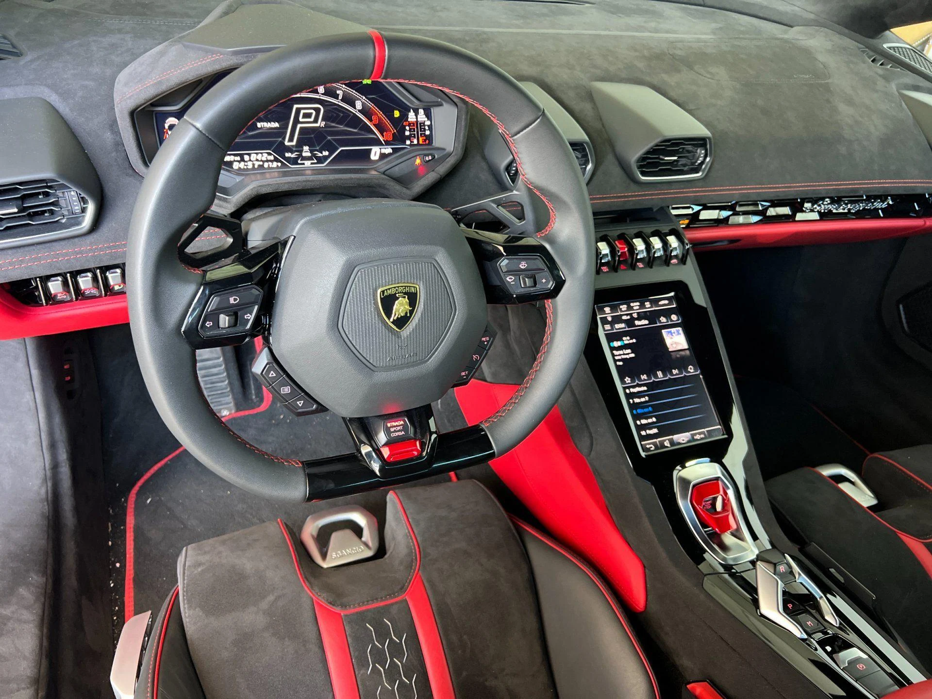 mph006_455158731_Used_2024_Lamborghini_Huracan_Tecnica_1780130775_0464083877