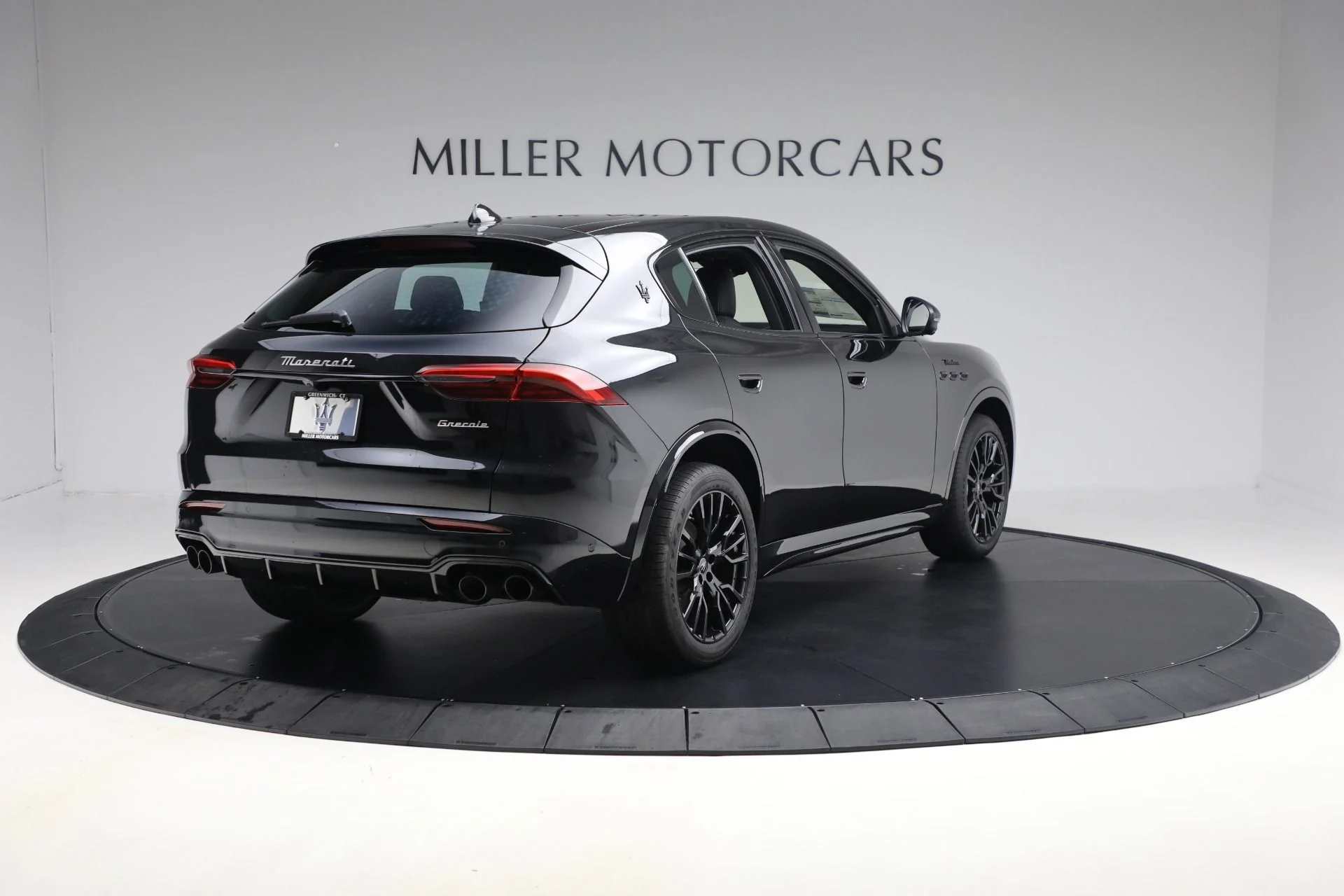 mph006_456803977_New_2025_Maserati_Grecale_Modena_49fb9df938