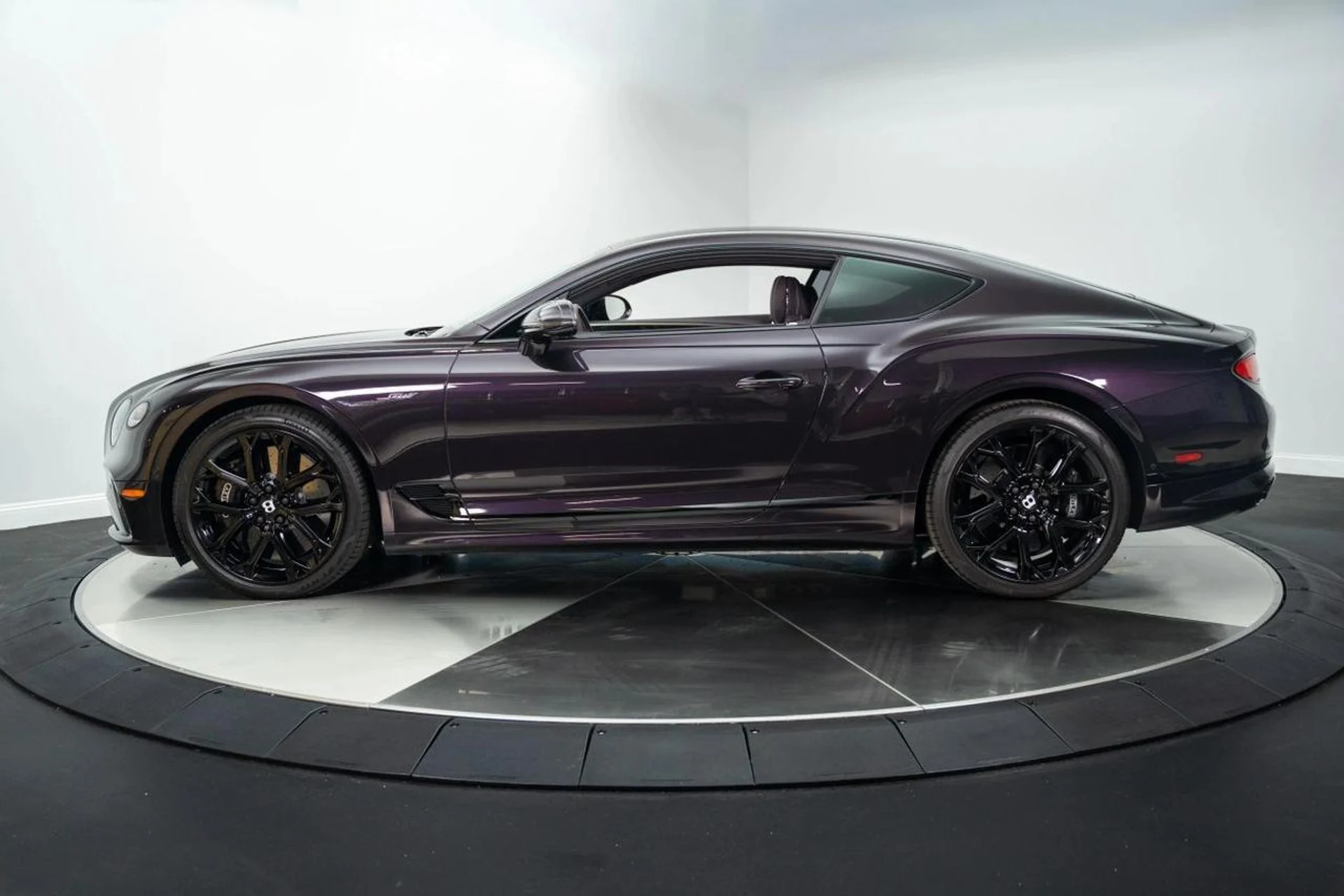 mph006_461735516_757c7f31eb9e6a474704fcb68f444d99_396dff7b93