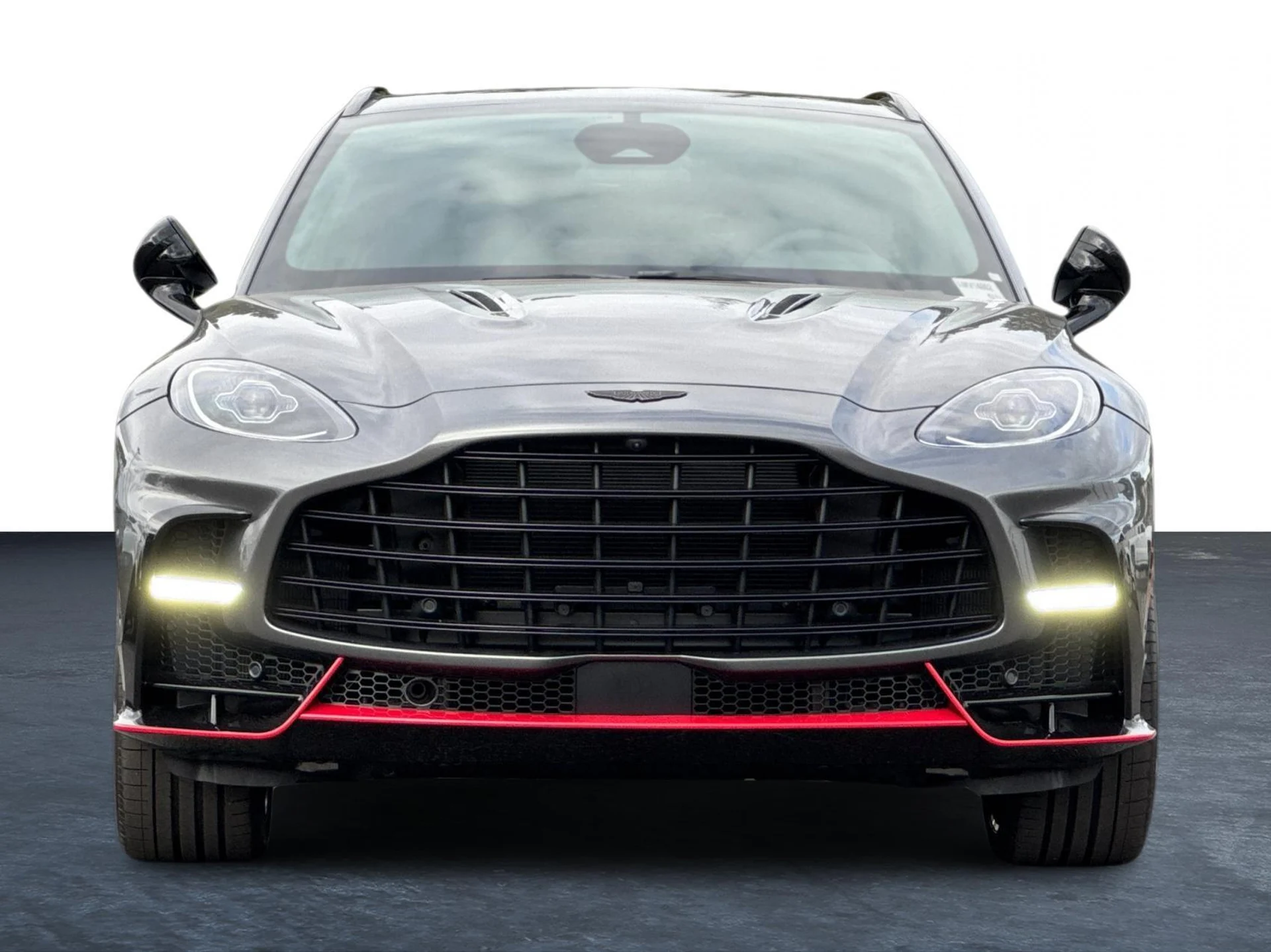 mph006_462091769_New_2026_Aston_Martin_DBX_S_1769594648_e089cbc332