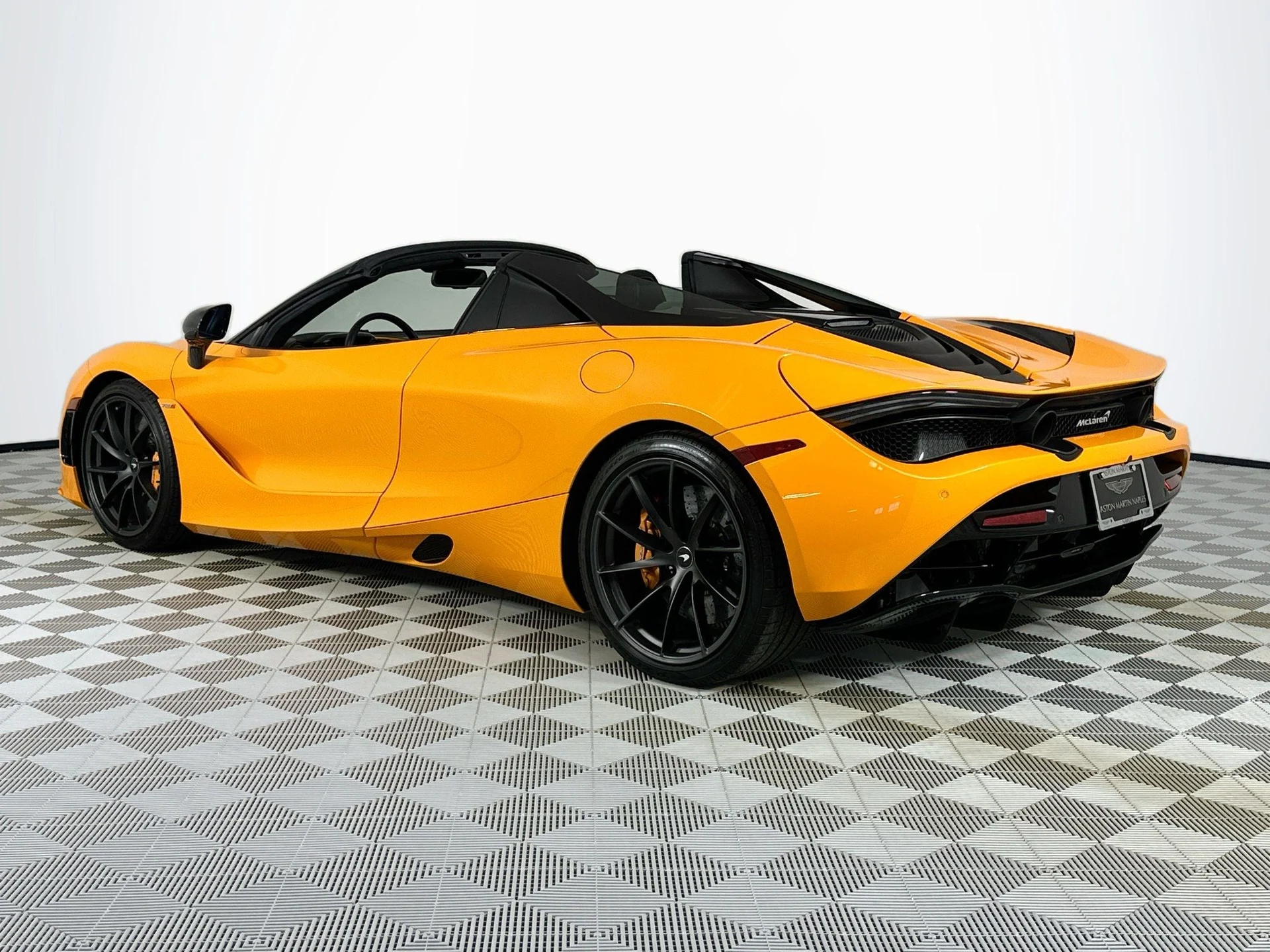 mph006_464394246_7_1048b87b72