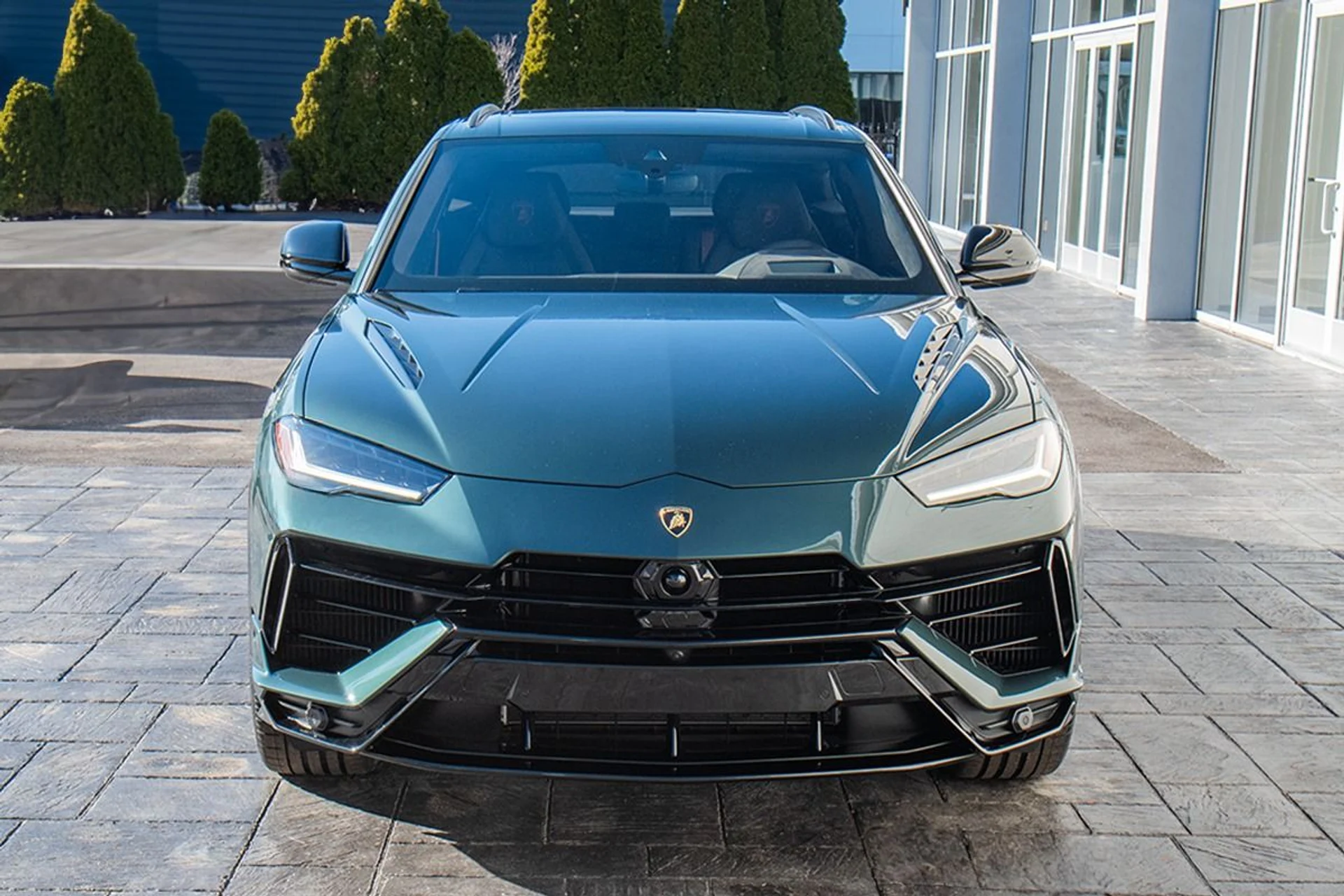mph006_466630916_Used_2024_Lamborghini_Urus_S_1769870774_ab5154346c