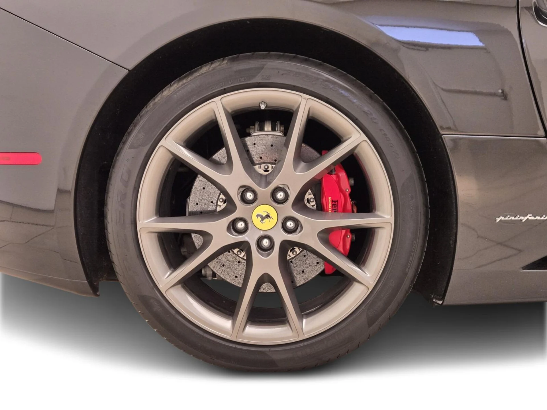 mph006_483041984_Used_2012_Ferrari_California_1753249583_72f489e437