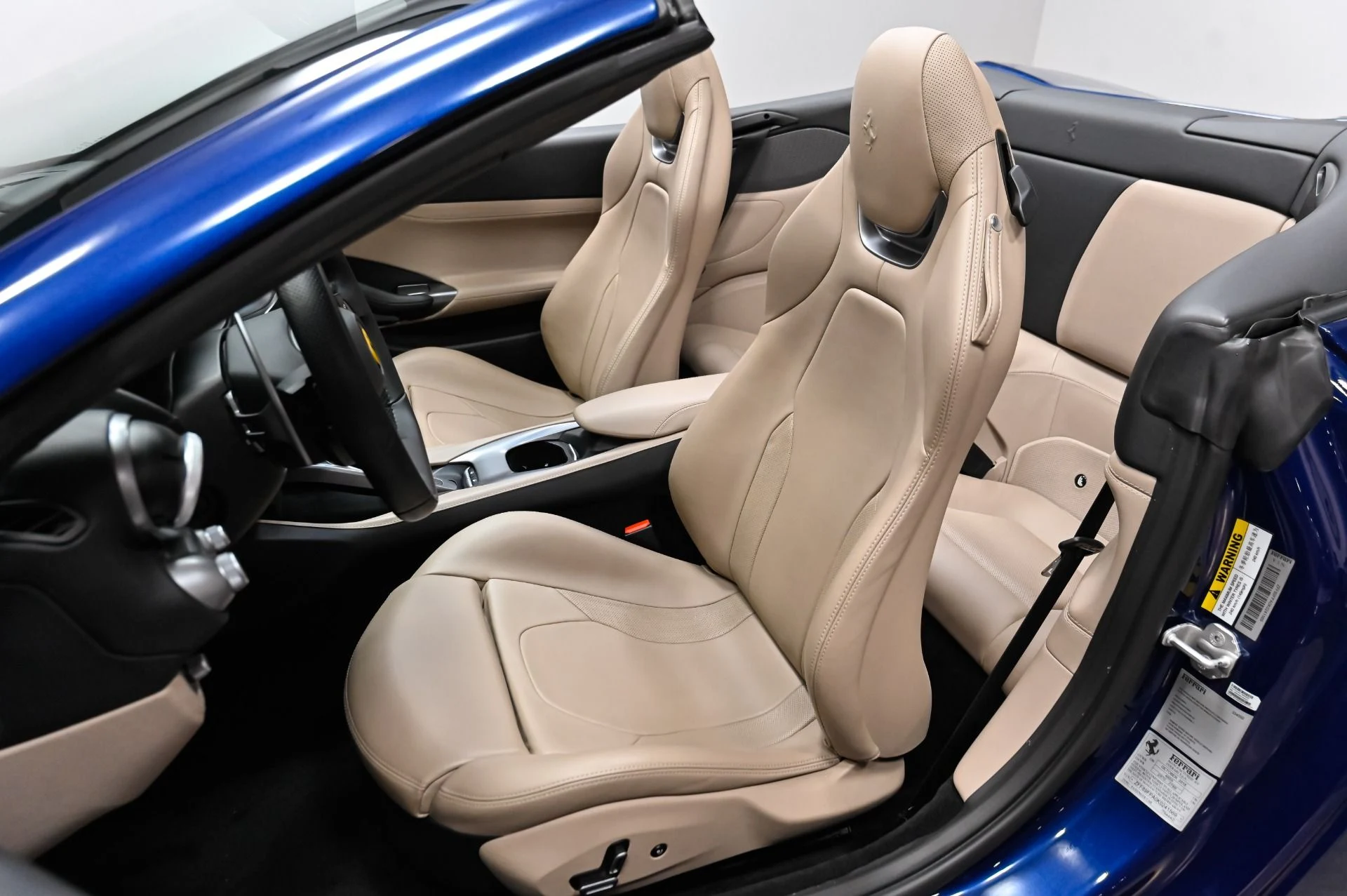 mph006_492302873_Used_2019_Ferrari_Portofino_Base_1790278406_58002d03f1