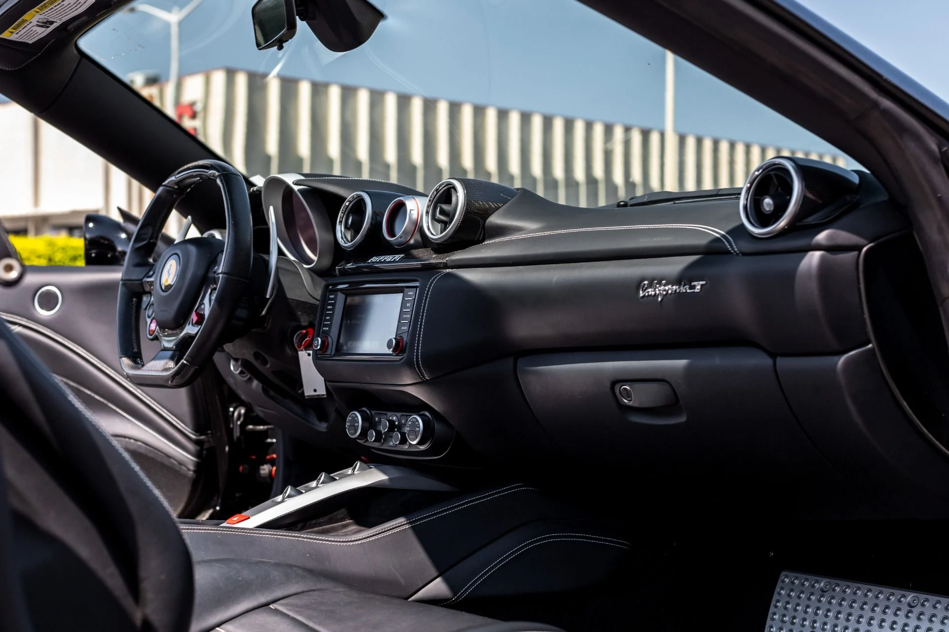 mph006_494346802_Used_2017_Ferrari_California_T_EXTREMELY_CLEAN_ALL_THE_RIGHT_OPTIONS_NO_STICKY_BUTTON_1657720573_075ce4d700