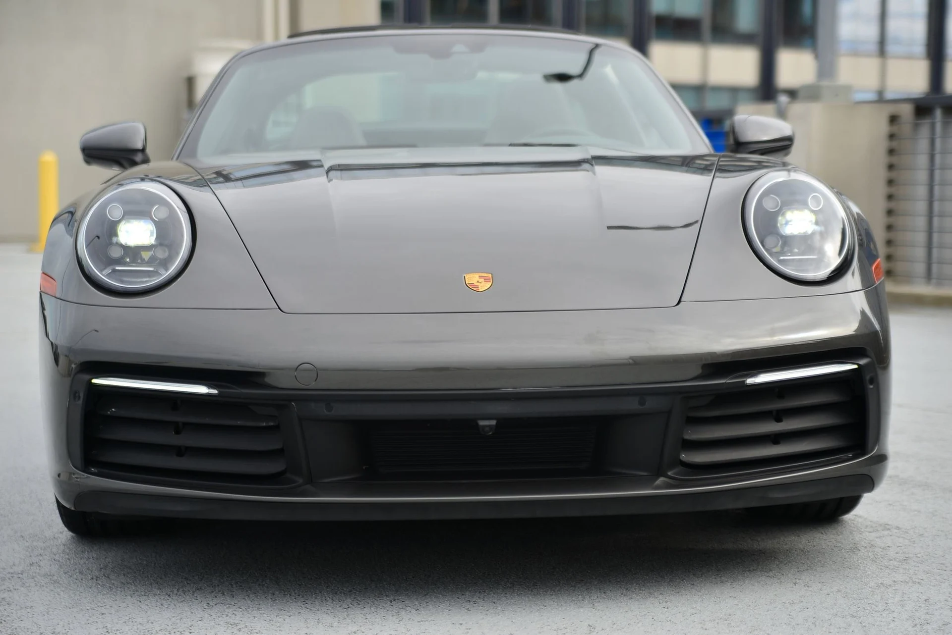 mph006_49939904_be9efbfc3145be3e9bce068ad4aad6cfx_e95390ef7c