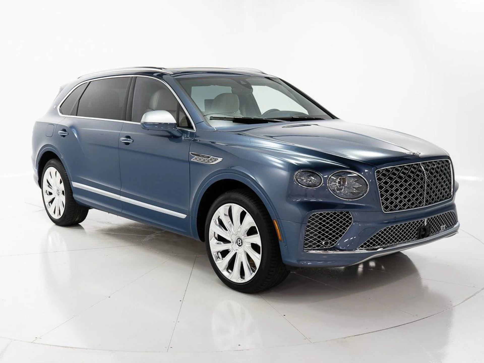 mph006_505985793_e4742cef7255aada7e118a8434e89b7f_cfd48a697a