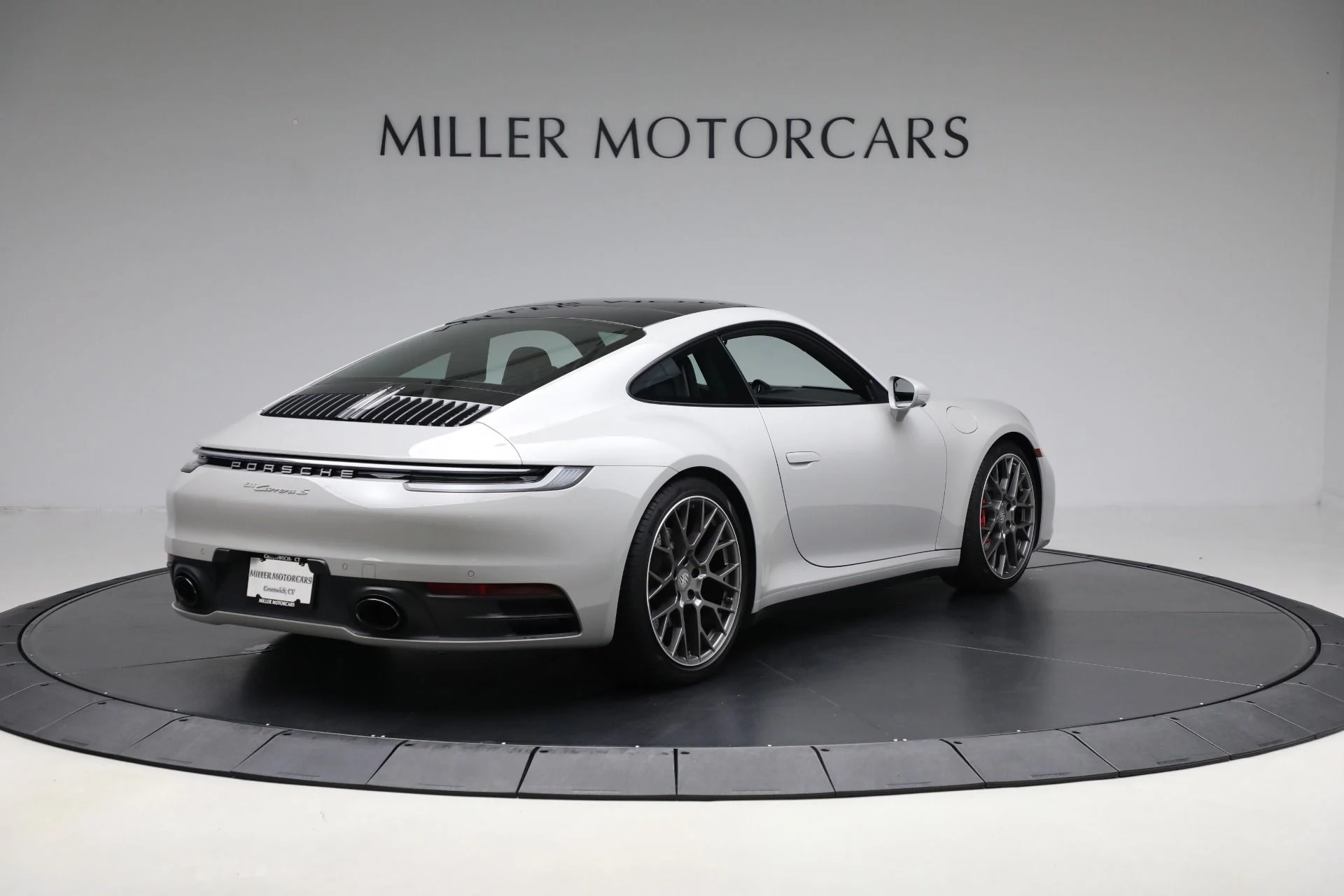 mph006_507813125_Used_2021_Porsche_911_Carrera_S_1760990631_db5b9ac985
