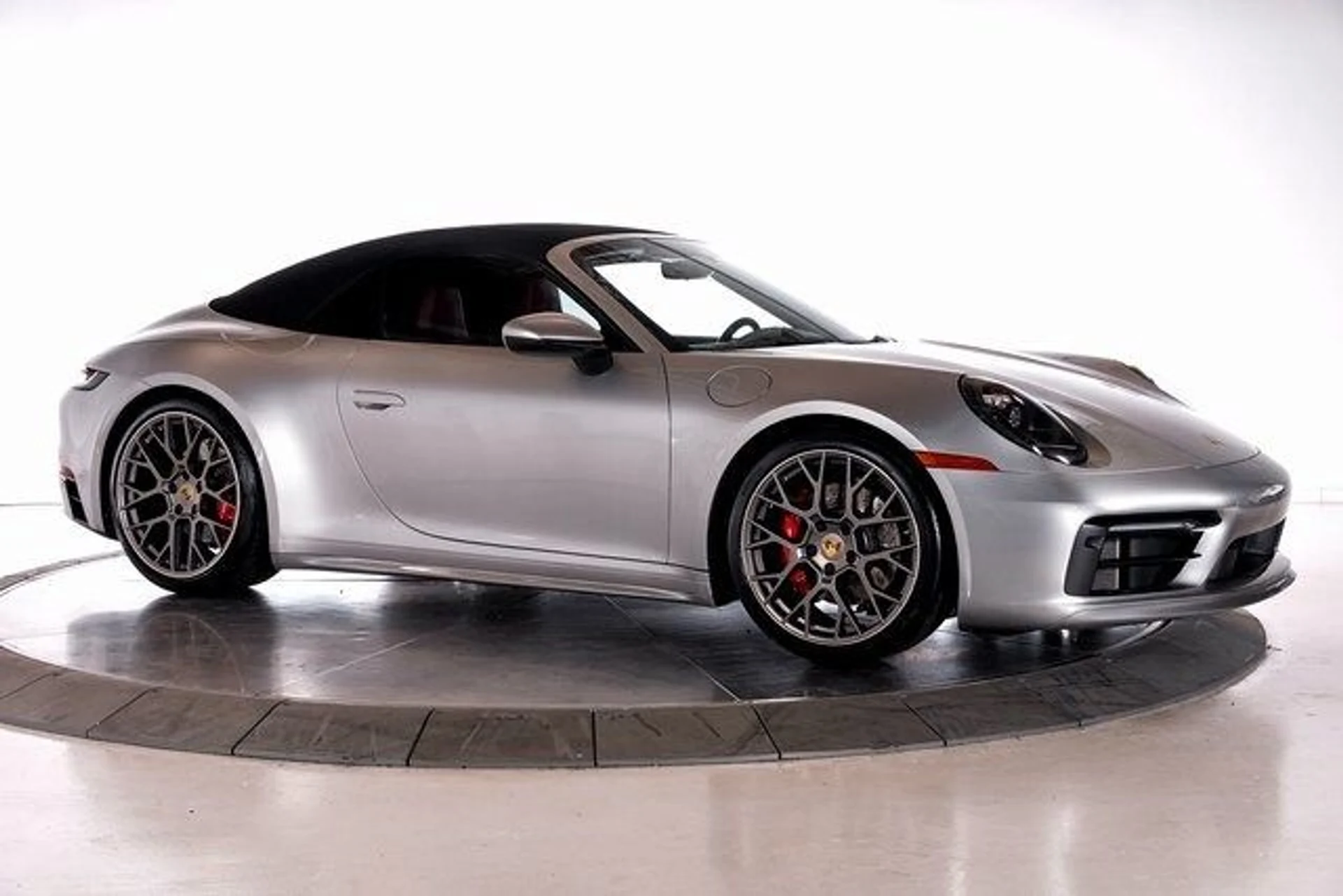 mph006_51465405_dbe289b7b548e0dbd6d114753068cb9cx_ba8d9f9adf