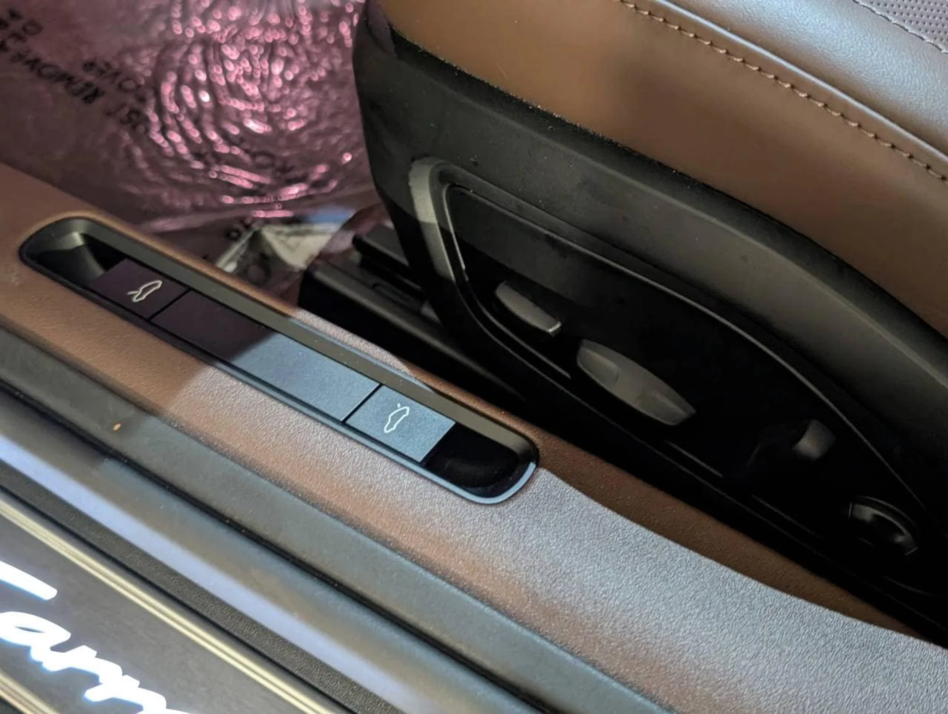 mph006_515155122_c59078a9fcc17dd38cd5c0c5587354f0x_264c4228a7