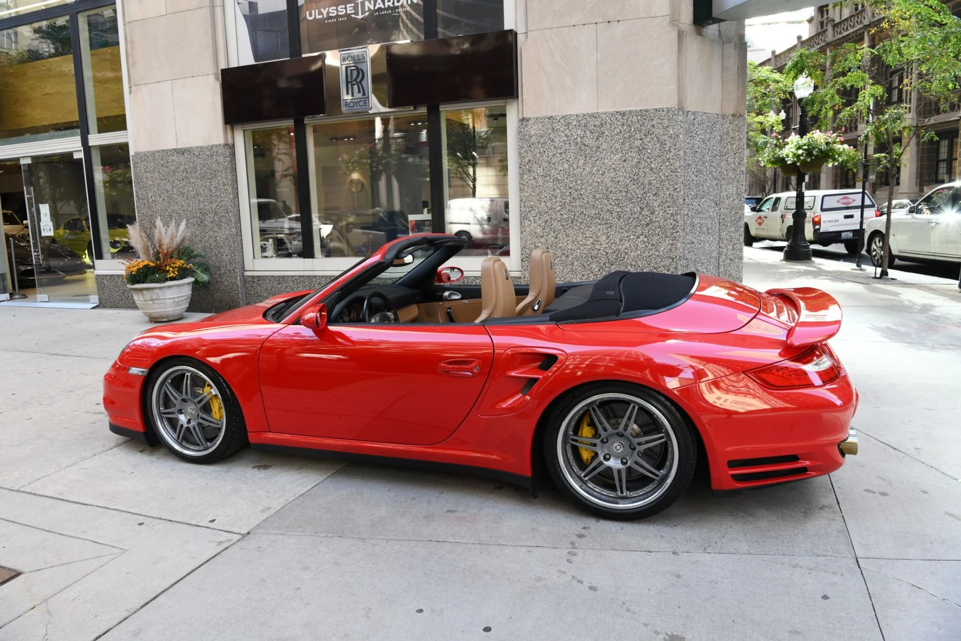 mph006_517090681_9571_p8_l_dfc6da93f2