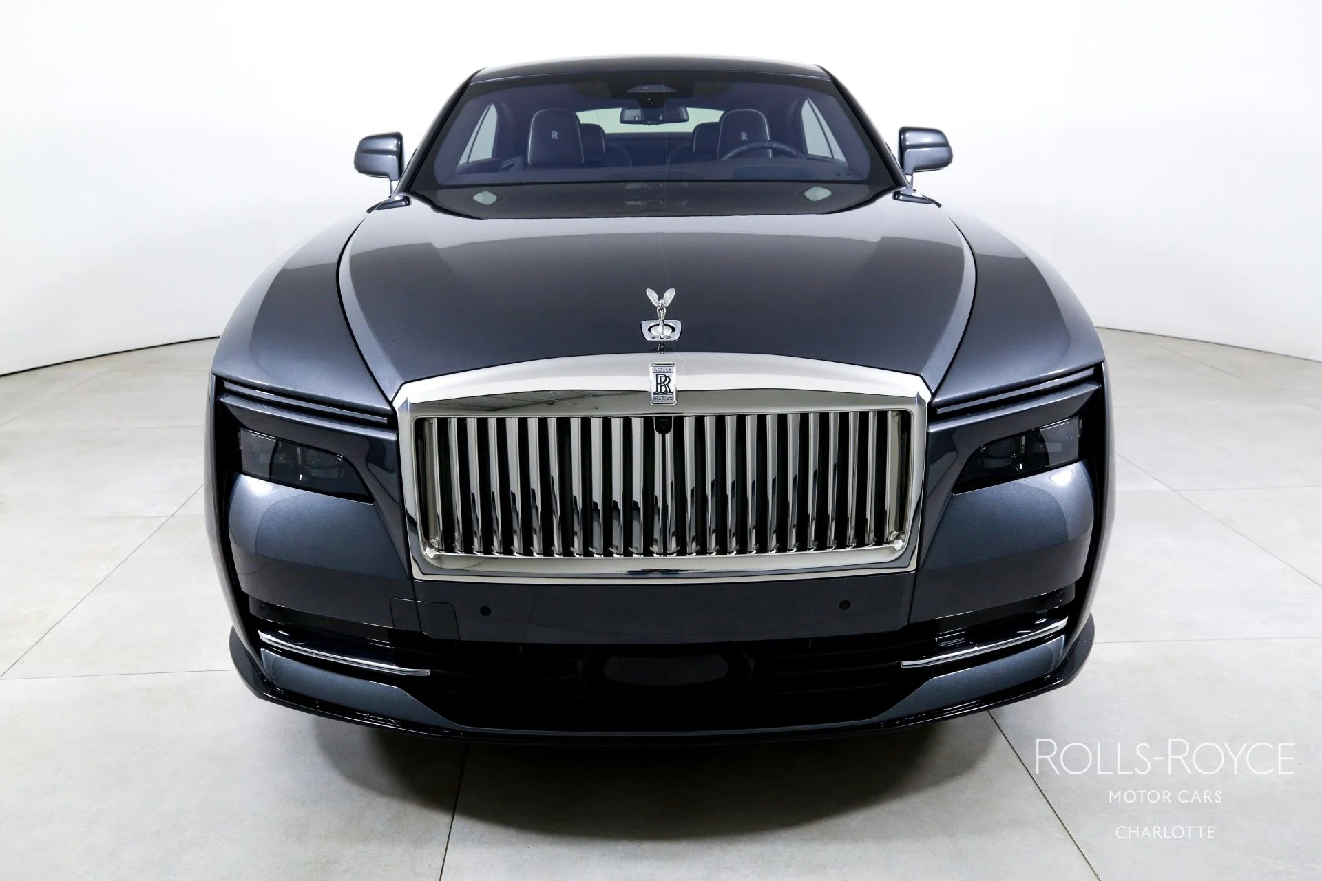 mph006_523781189_Used_2025_Rolls_Royce_Spectre_1757713629_292f9dd73d