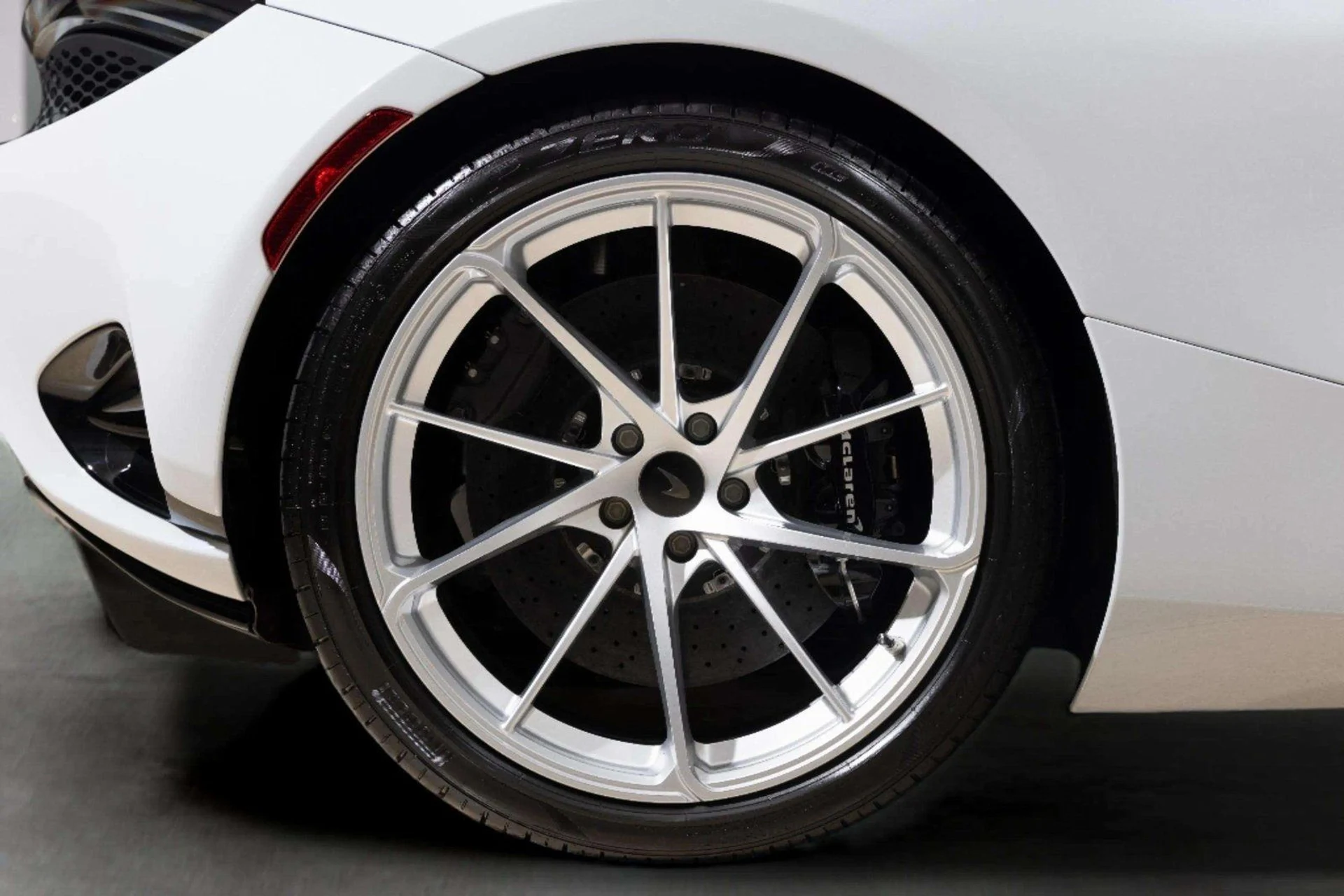 mph006_525940996_image_7_2b8185de63