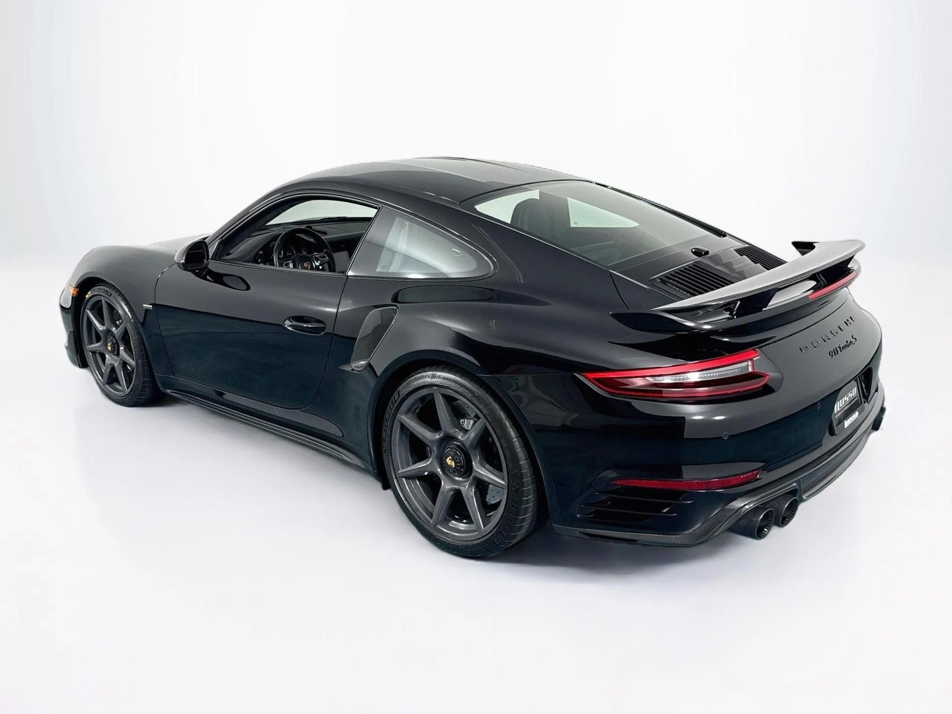 mph006_52713352_Used_2018_Porsche_911_Turbo_S_Exclusive_Series_1789771404_d4f02900a3