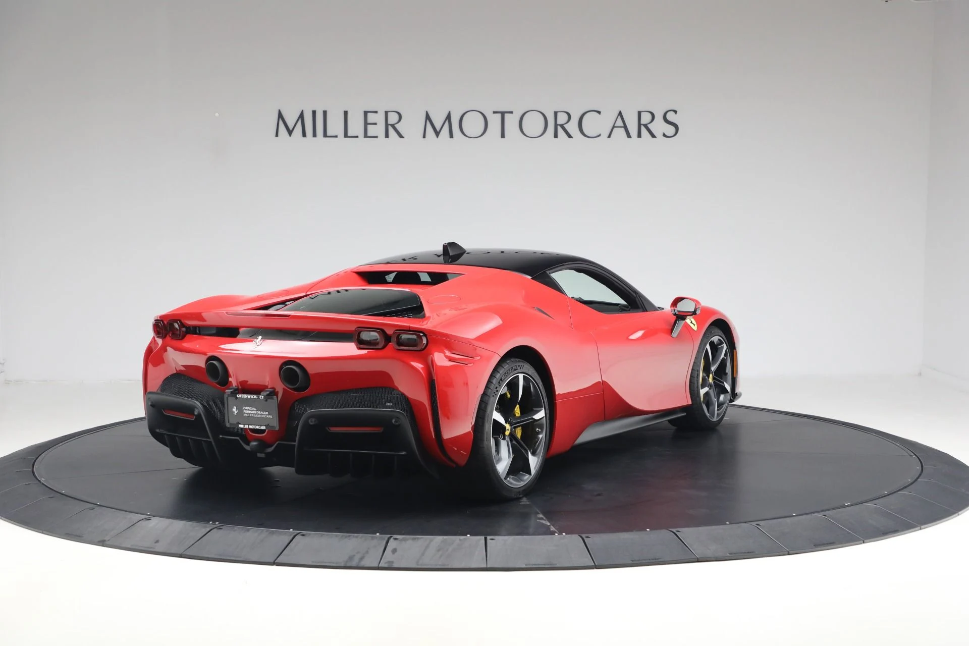 mph006_533389595_Used_2023_Ferrari_SF_90_Stradale_1790624434_edef4684e1