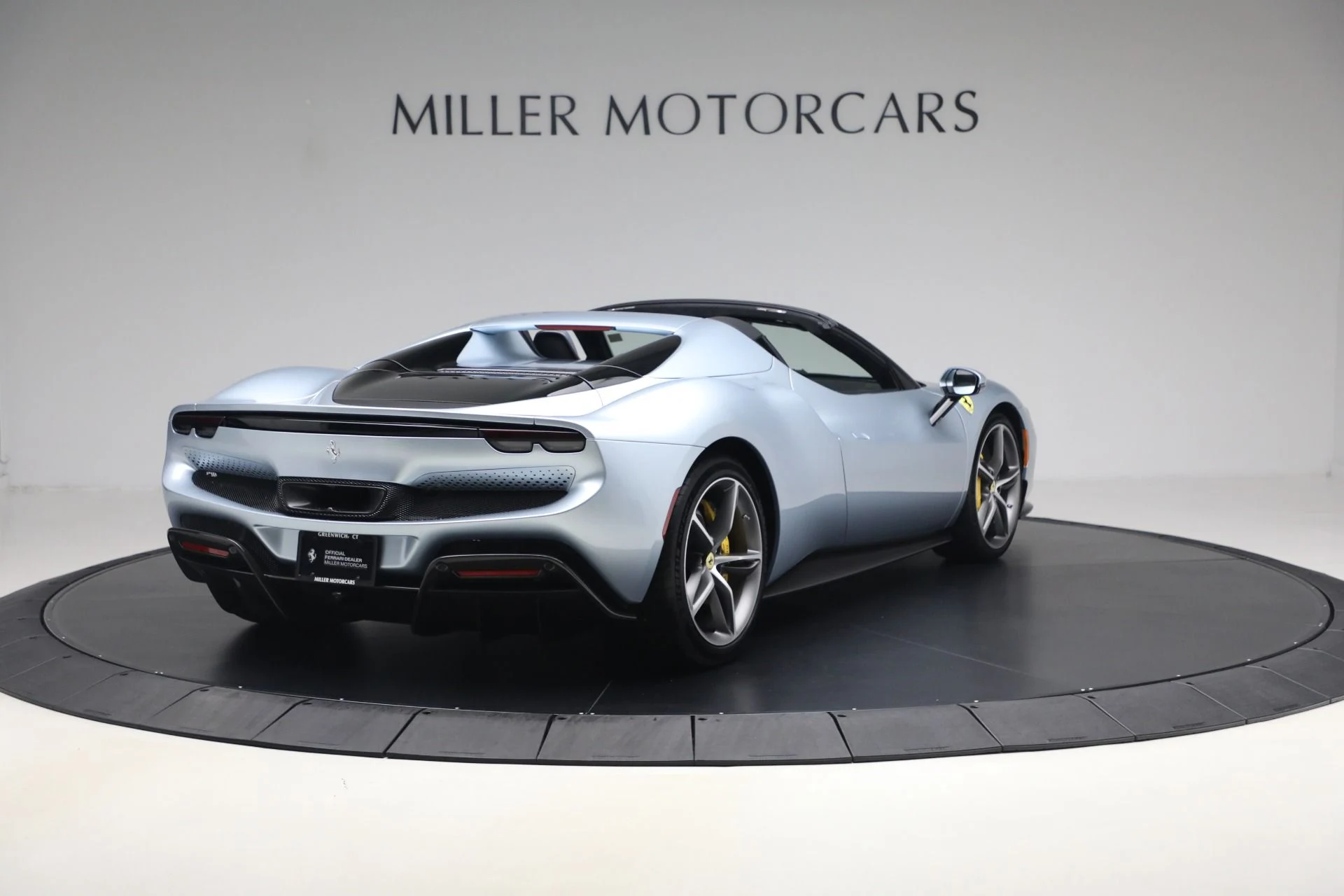 mph006_535693920_Used_2026_Ferrari_296_GTS_1787677378_347b892617