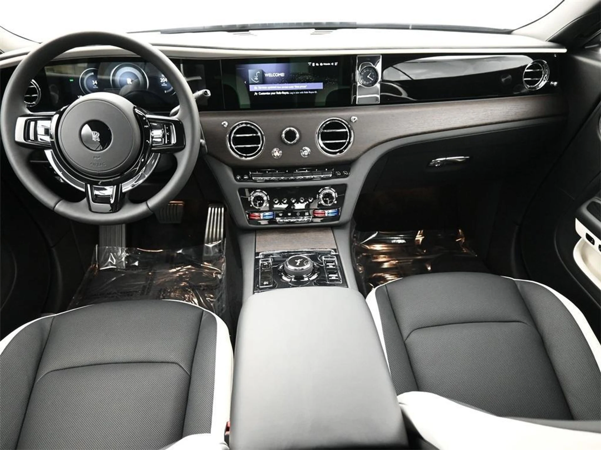 mph006_537642395_cy_RLJ_5exxu04_X_Jlbp3_HY_Q23_SEU_94d69fc9ef