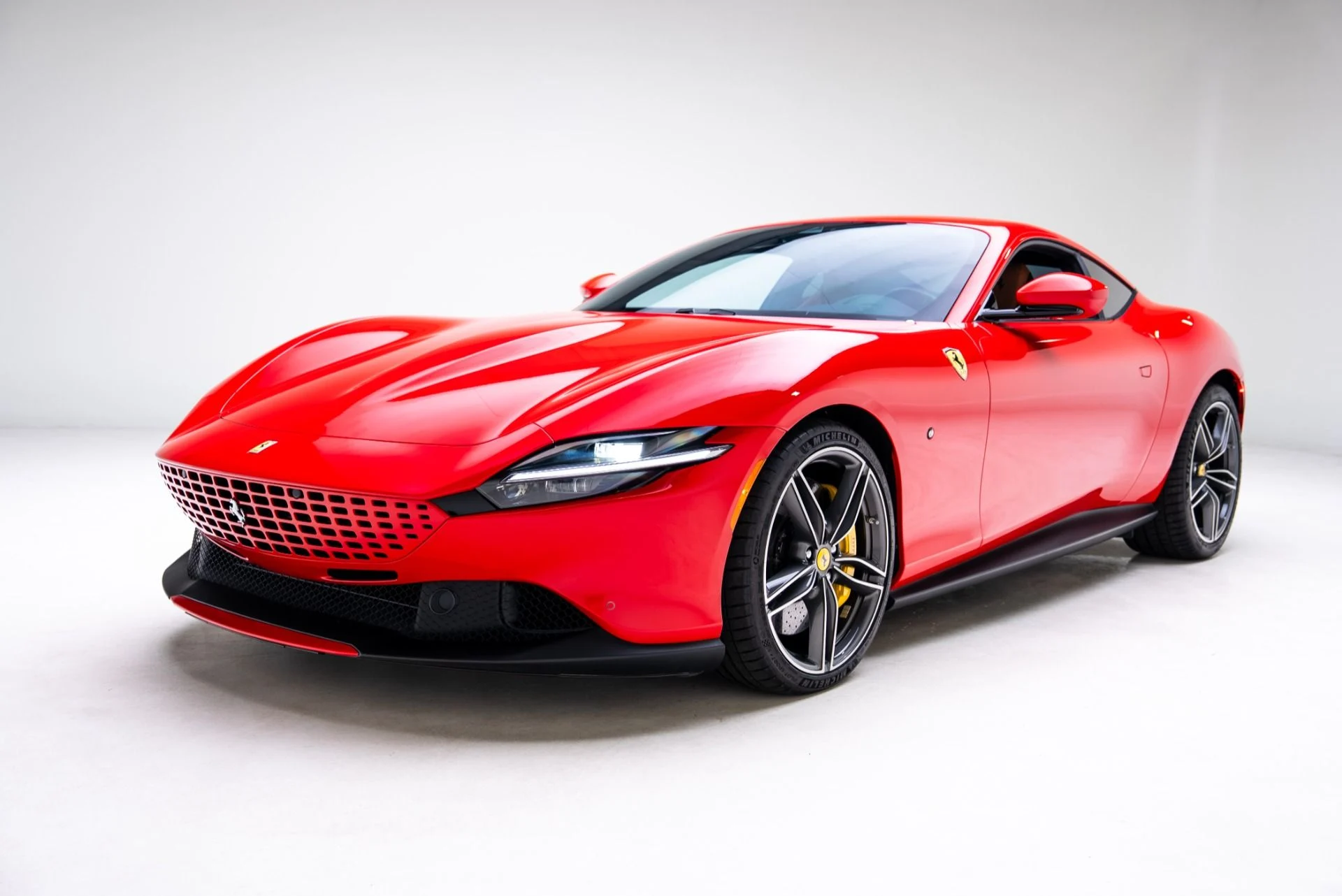 mph006_539895842_Used_2022_Ferrari_Roma_1769211698_5bf84c69cf