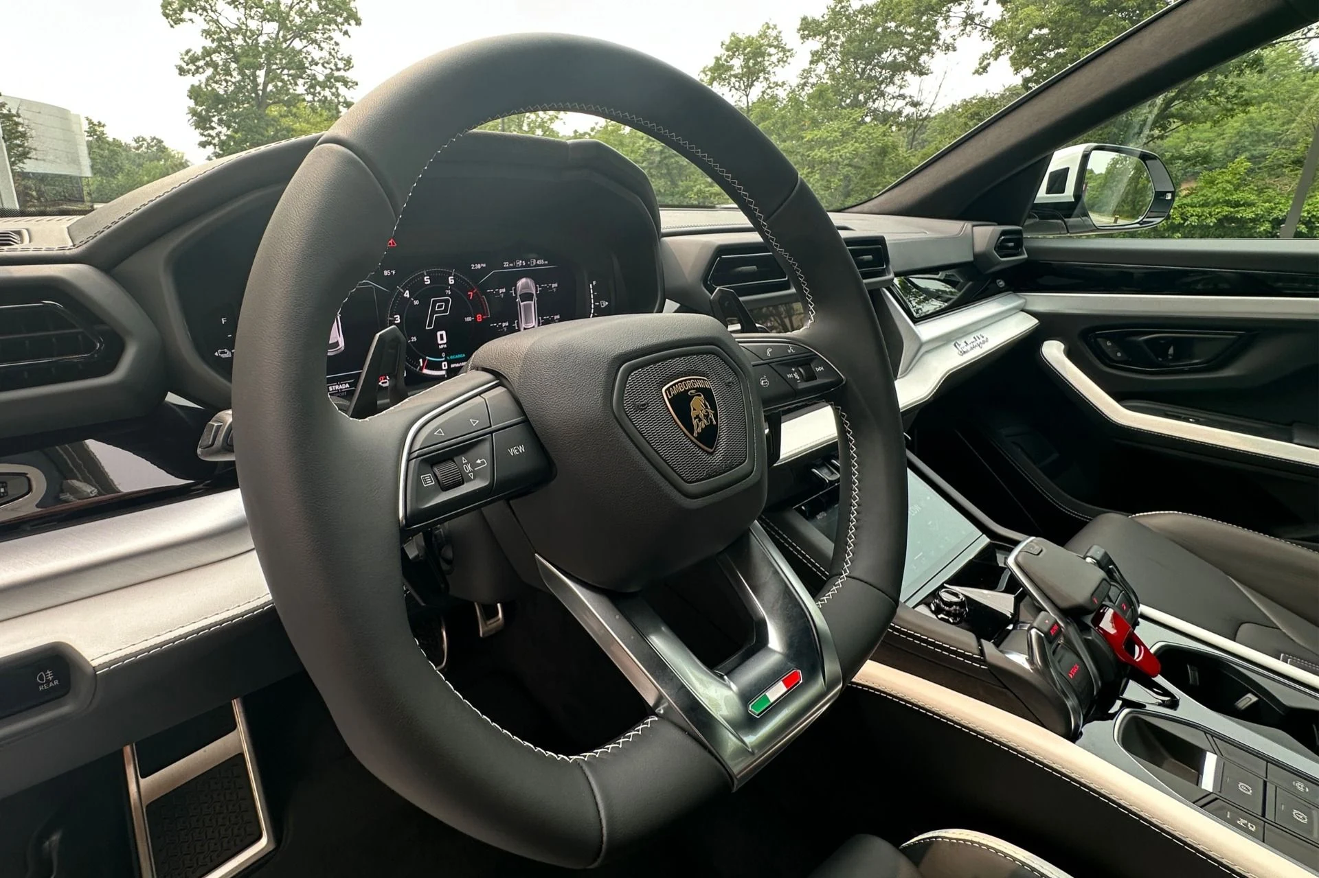 mph006_540312991_New_2026_Lamborghini_Urus_SE_1784539635_4b0928e3e0