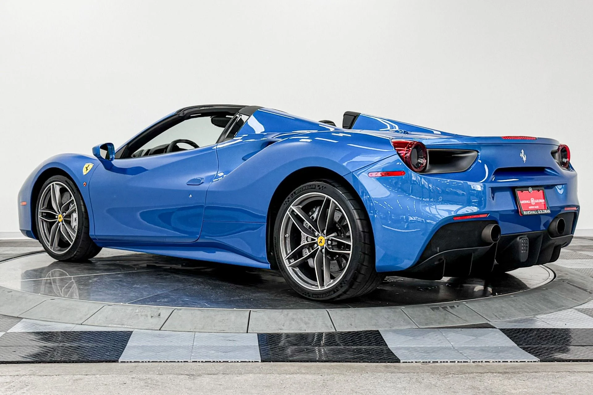 mph006_541098944_Used_2018_Ferrari_488_Spider_Very_Low_Miles_Special_Paint_Color_Daytona_Seats_1785341858_b80c96d8ee
