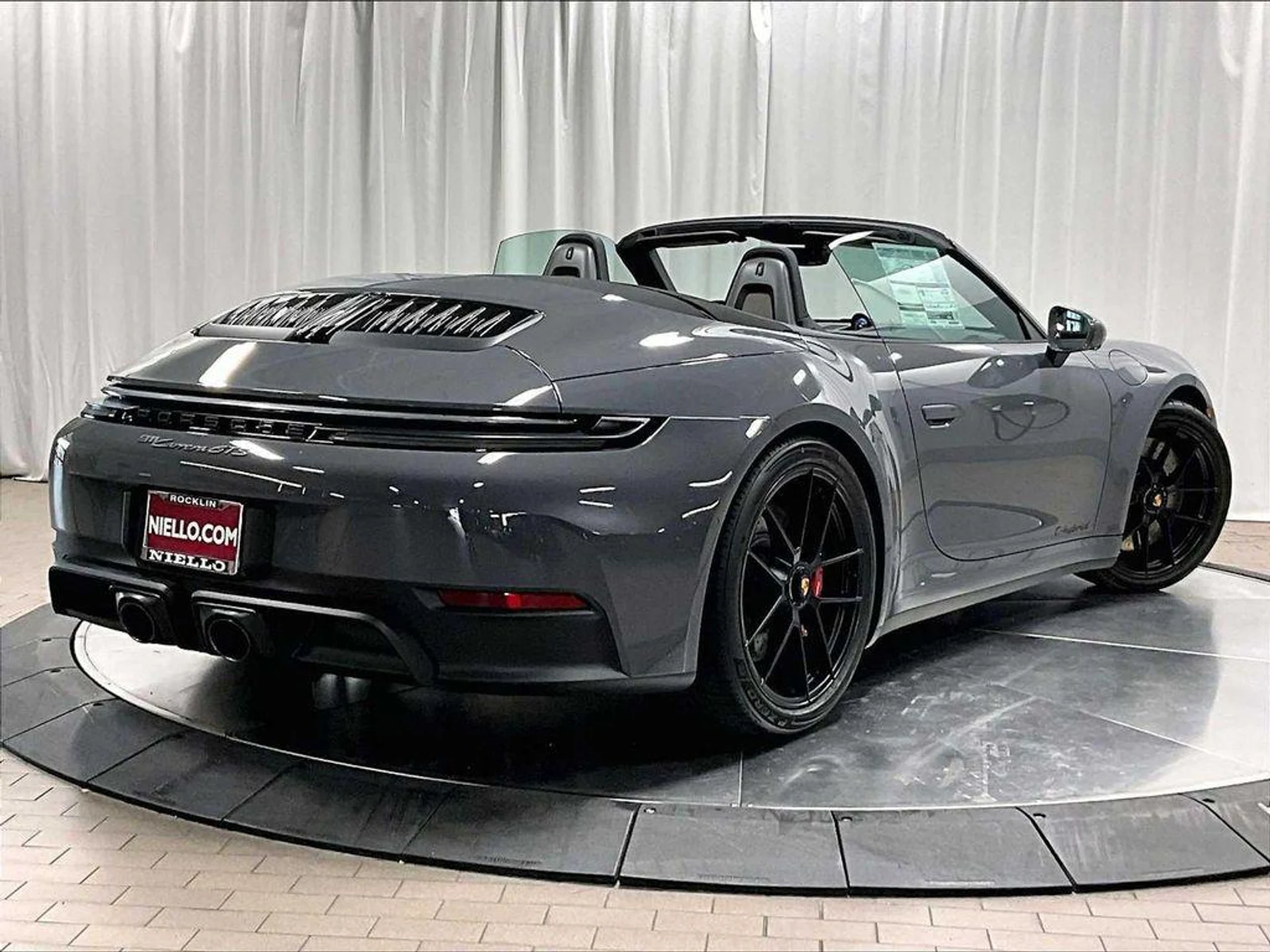 mph006_541954456_b_E_zp4d_Hv_Ddhcz_P_Wyr_V_Cs_NR_9x_Y_9e7e12b5b2