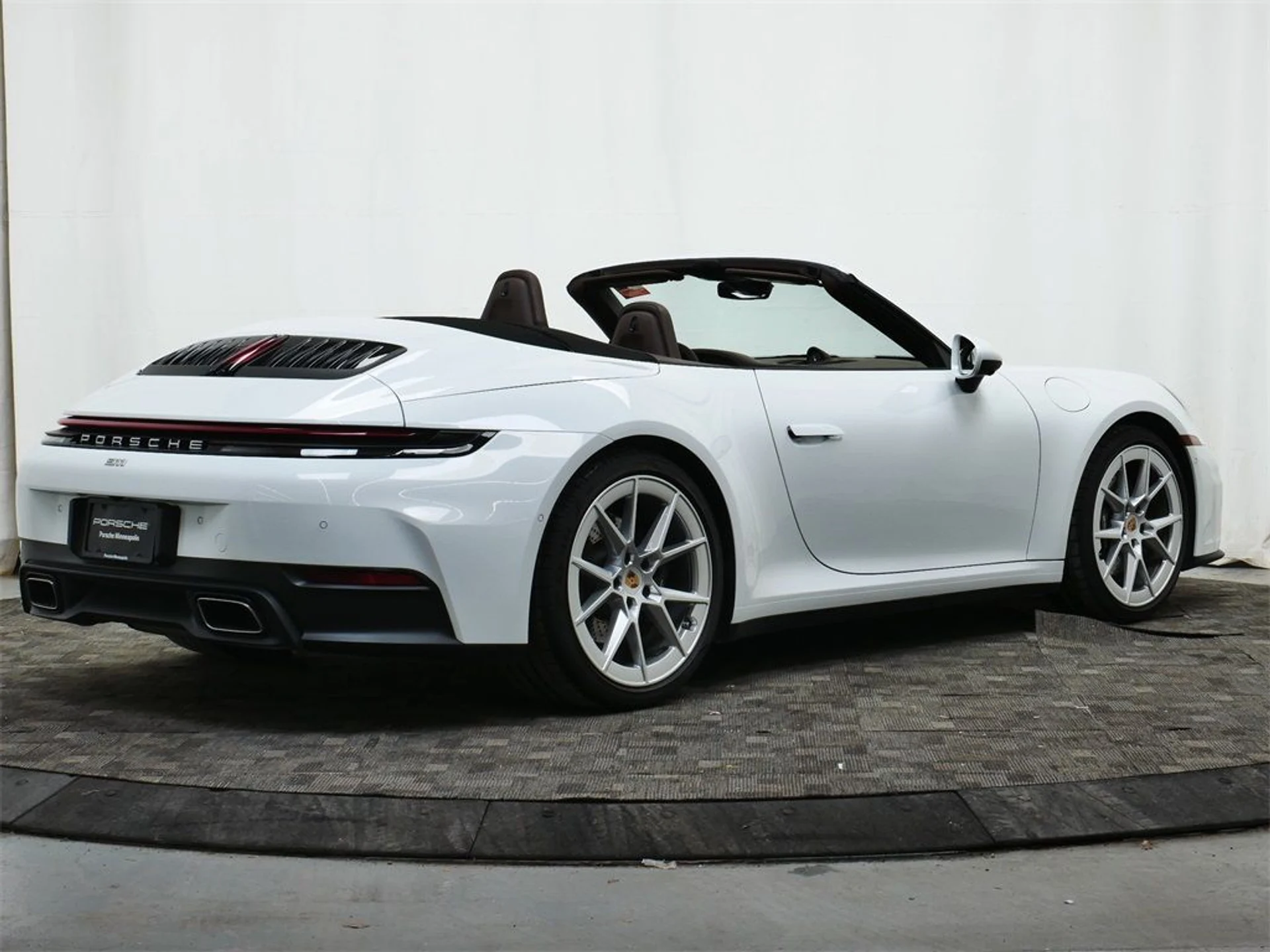 mph006_542712859_ab9d6ca1f429be8f4c2304b87caf94da_f6f9591da6