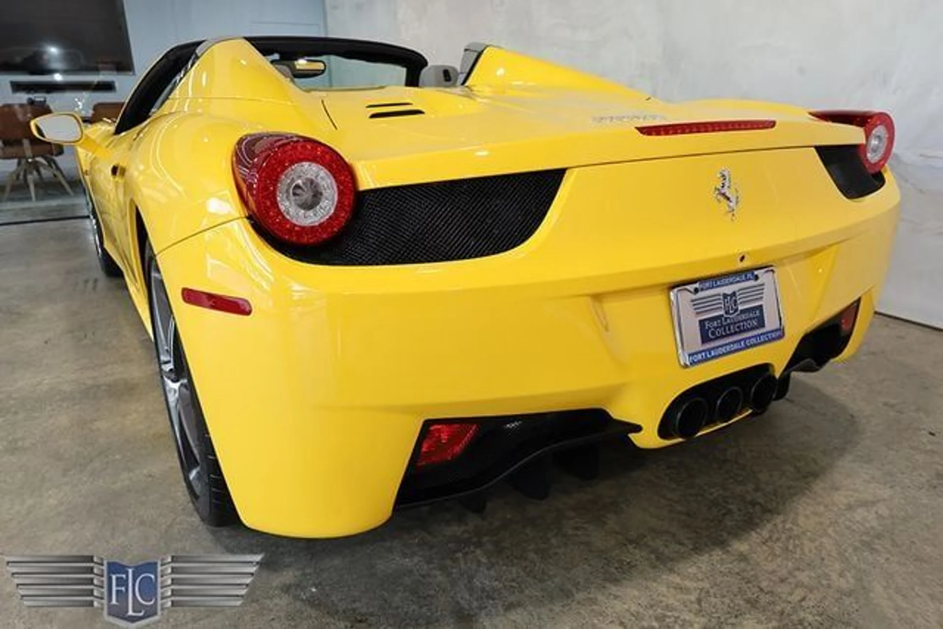 mph006_547639726_used_2015_ferrari_458_italia_2drconvertible_9689_23049231_10_640_c75eb3971d