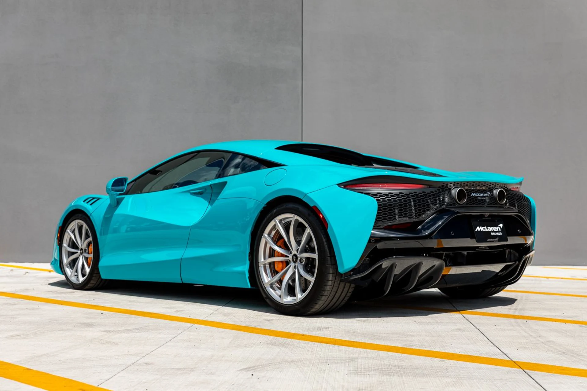 mph006_554740826_506_p7_l_f56b076f46