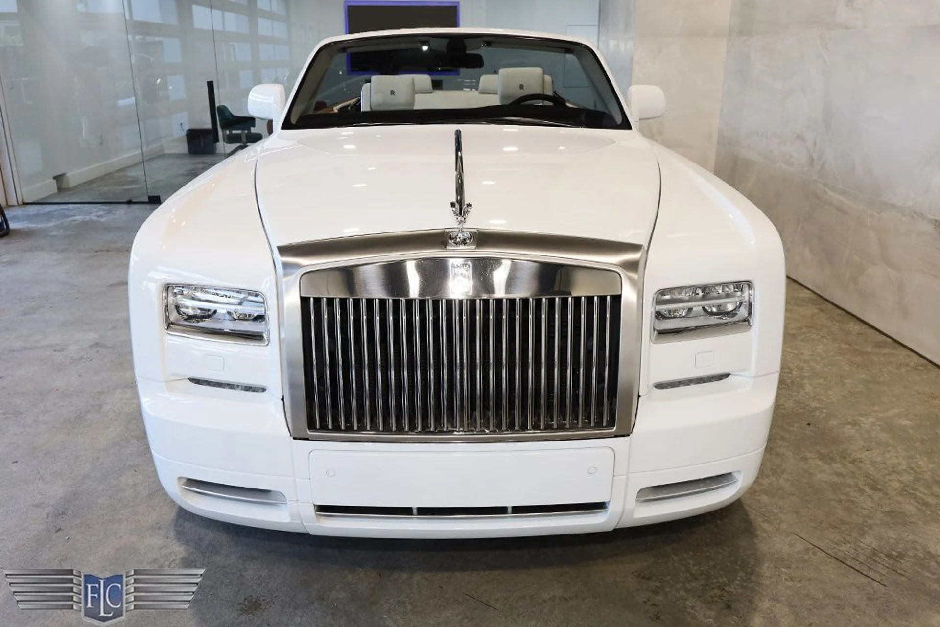 mph006_557295379_used_2017_rolls_royce_phantom_drophead_covertiblefinaledition_9689_22834890_7_1024_b310ca80a1