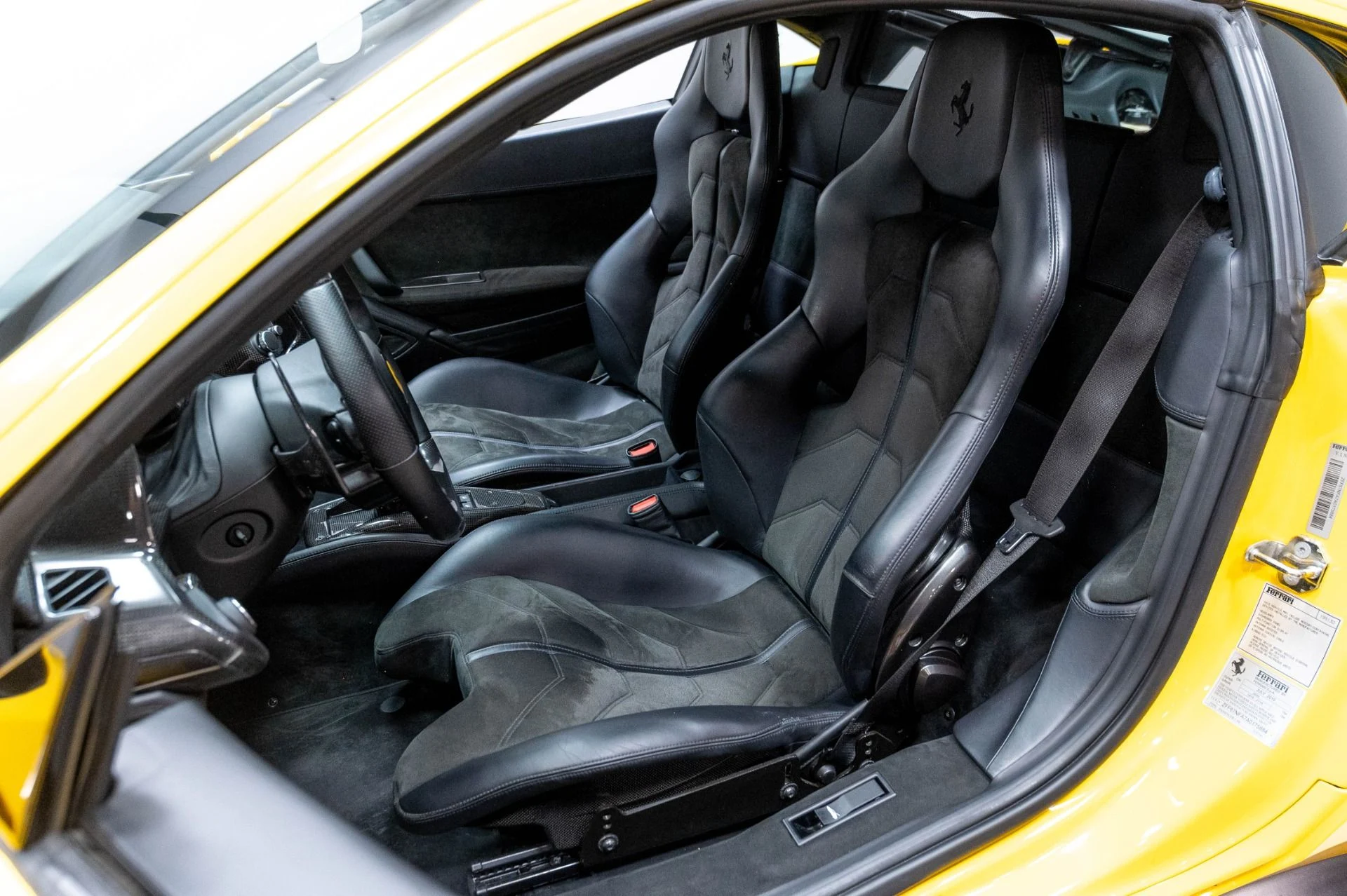 mph006_558292810_Used_2010_Ferrari_458_Italia_1783118386_77a57913f9