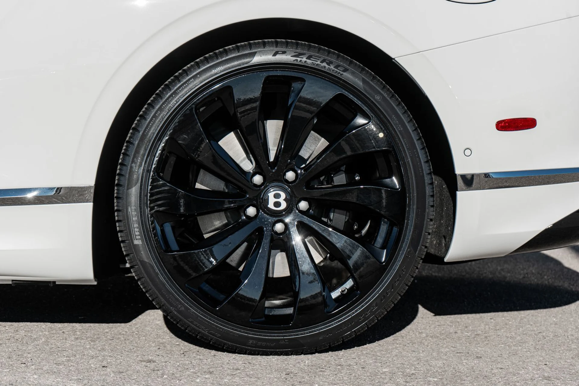 mph006_56053220_c6da33b5_c57f_449c_8efc_9d8009527f64_c0947df96b