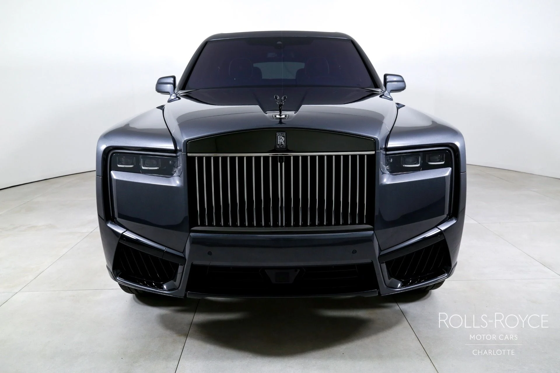 mph006_562008458_Used_2025_Rolls_Royce_Black_Badge_Cullinan_1754340686_e2526d520b