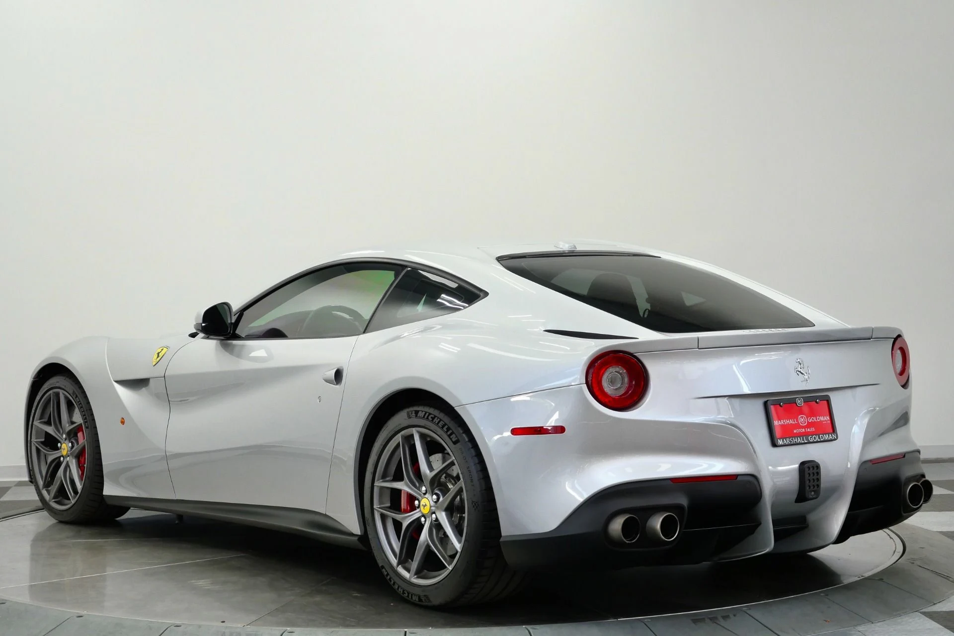 mph006_565569176_Used_2015_Ferrari_F12berlinetta_Extensive_Interior_Carbon_Fiber_Diamond_Stitching_1790872038_5c679fdf1a