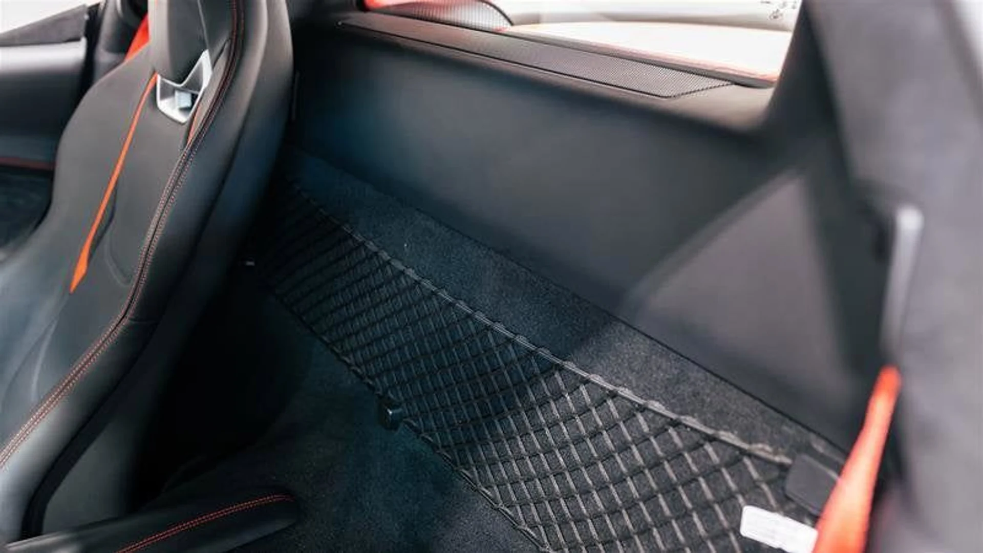 mph006_567605384_b1aa9ccc8de44d0a8e2f29012c60a40d_ba60bbd041