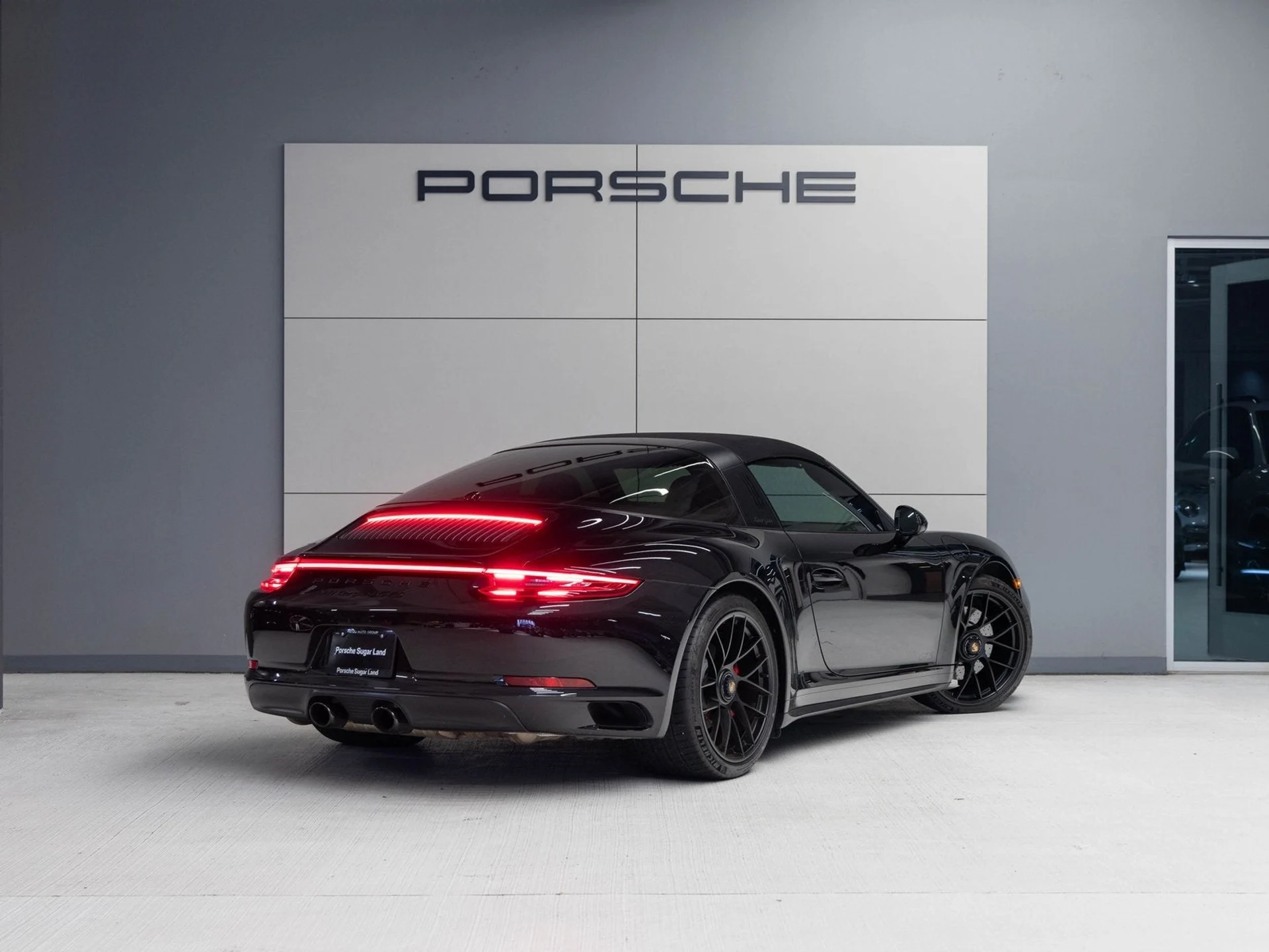 mph006_568663719_7_3f1cb8b679