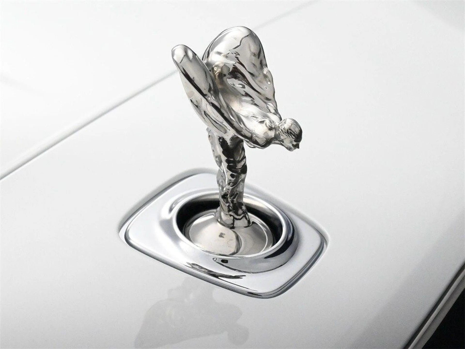 mph006_573189786_8885b9b3b19b44c7ca512e55c9dfbdb7x_cee58f1db4