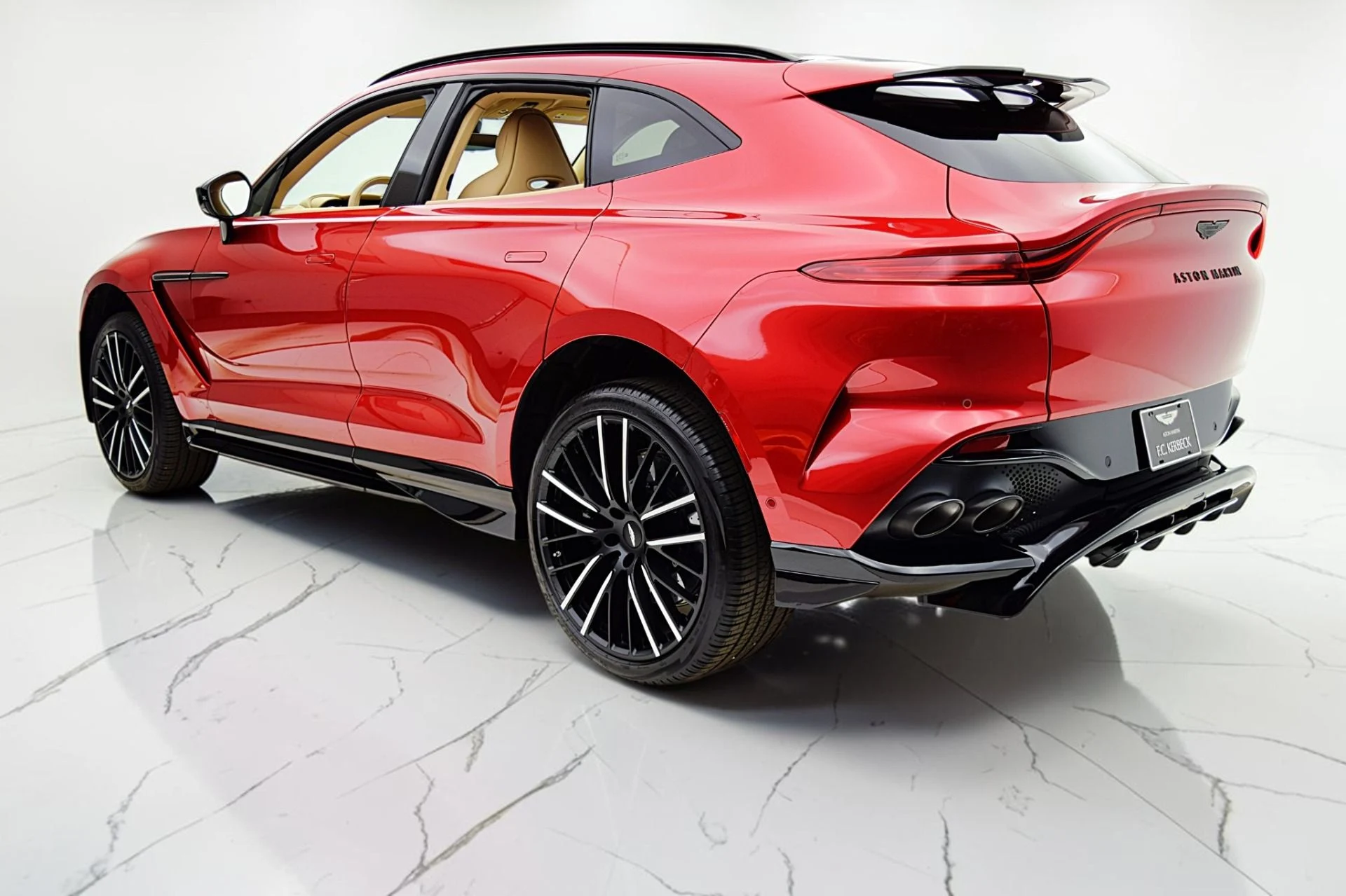 mph006_574281282_Used_2023_Aston_Martin_DBX_707_81a6c6cb5b