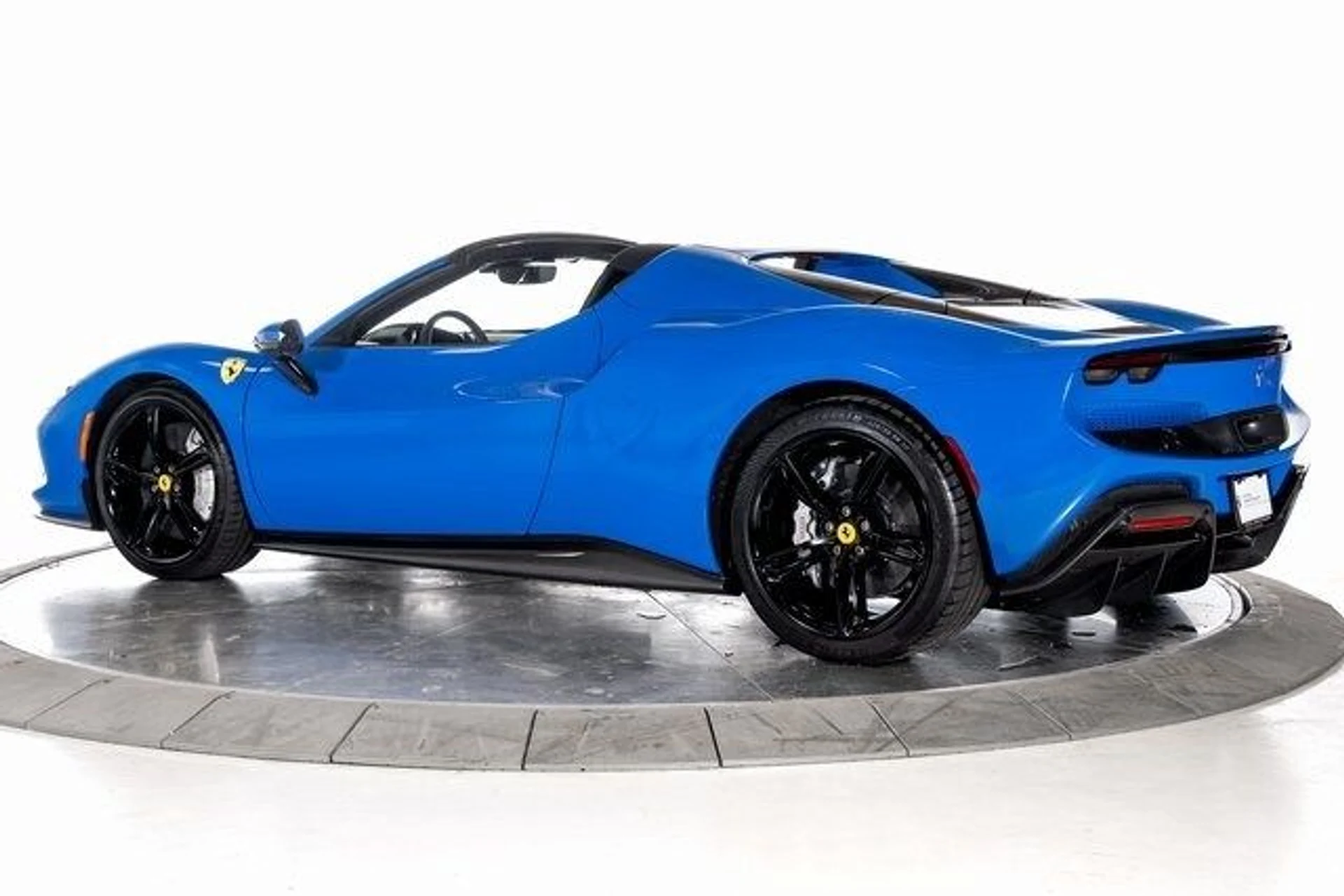 mph006_577404315_1f81f08102fa6b898dc6f4d9a73ceee5x_96eb819d57