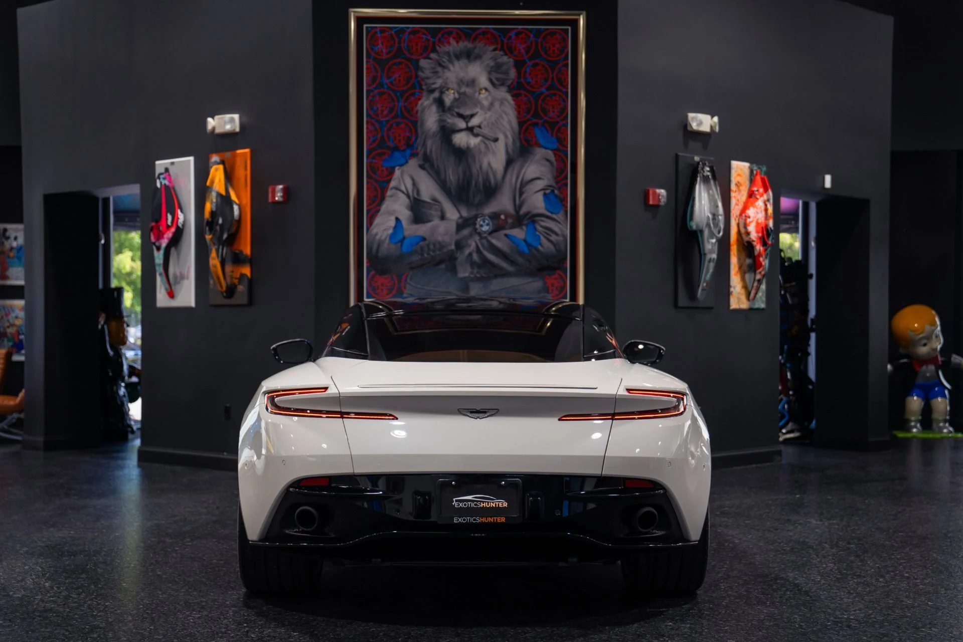 mph006_582427248_Used_2018_Aston_Martin_DB_11_V12_1788901645_b3412fa2a0