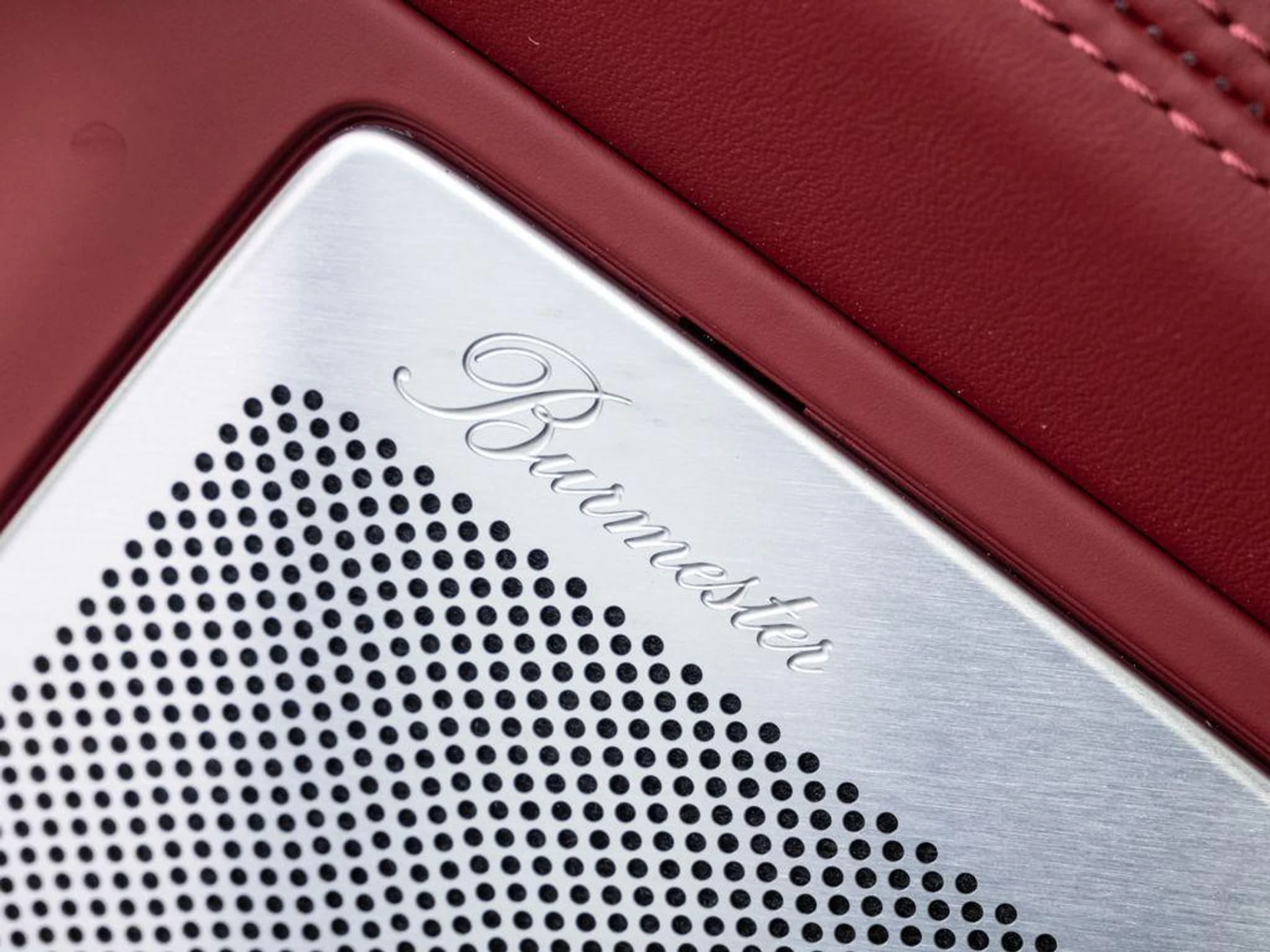 mph006_590797108_new2l_LASQSFNG_6_W7_J_Ui4u_Hpj4r_E_1bb94251d7