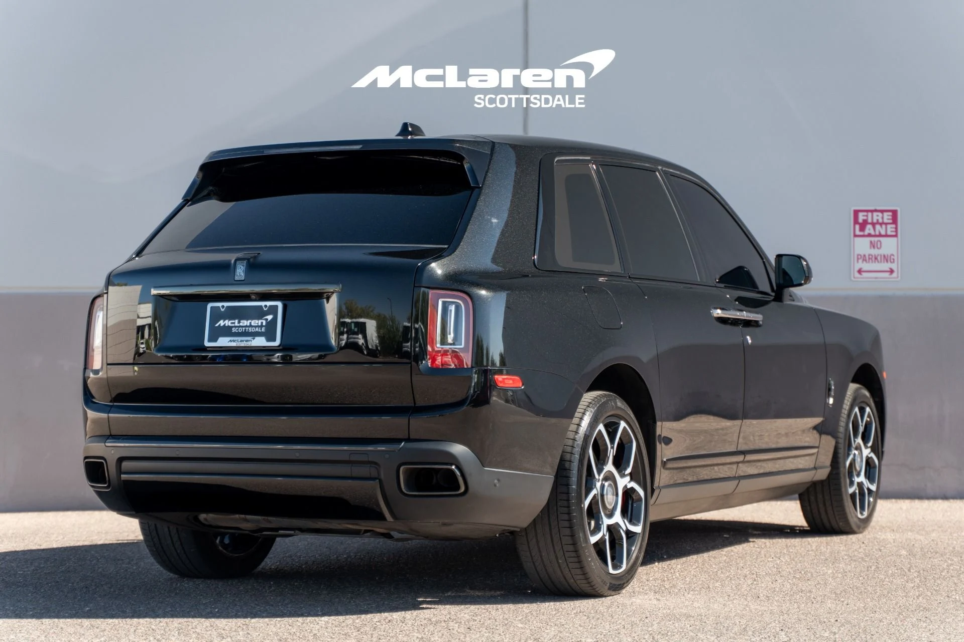 mph006_59171584_Used_2022_Rolls_Royce_CULLINAN_1780678834_9d02c833f5