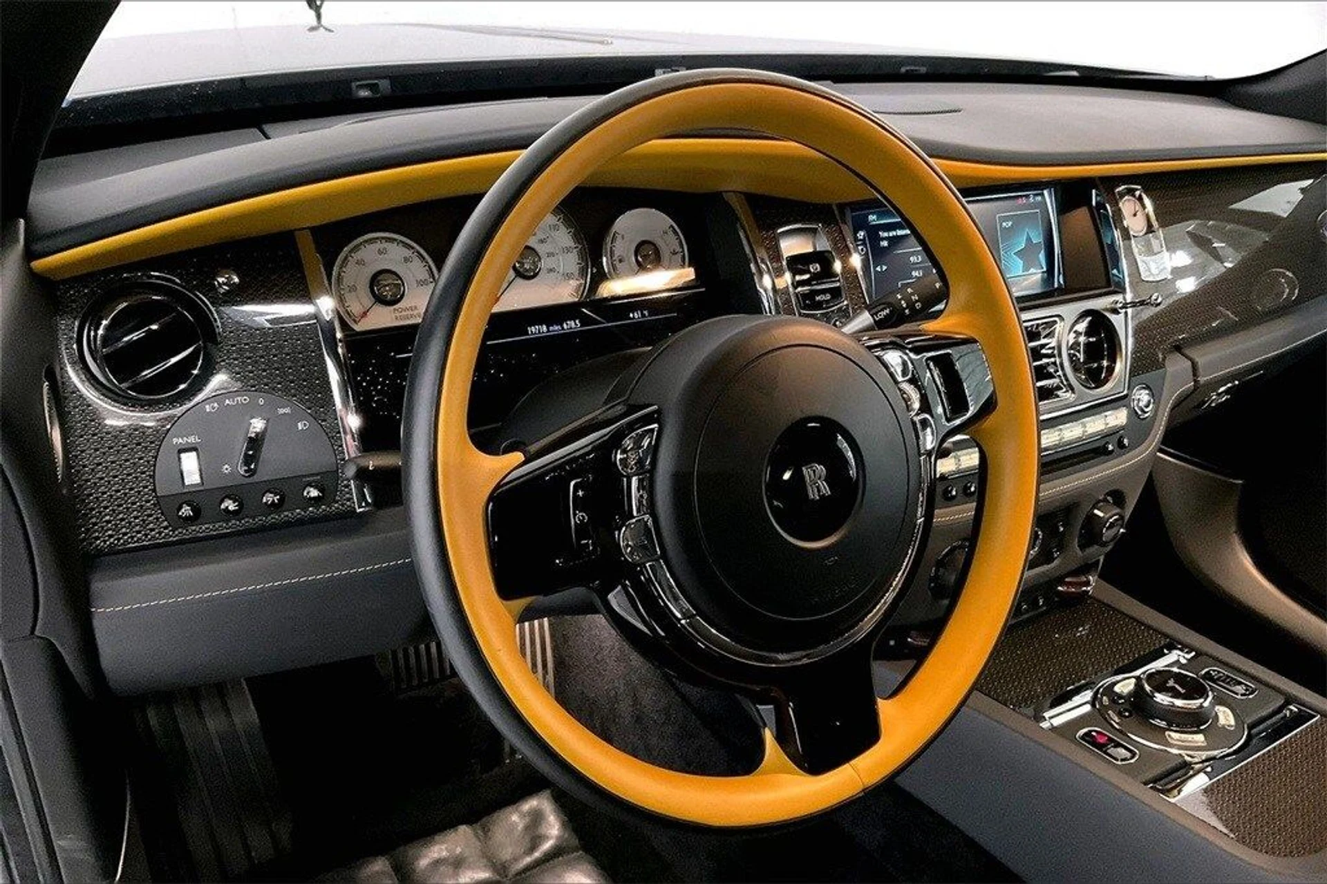 mph006_592083382_bcb8f84a3fedaa67cfdaf35fdfbd2103x_89aa9fc31a