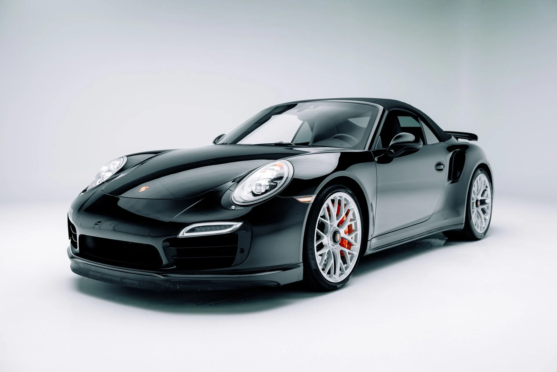 mph006_593112597_Used_2014_Porsche_911_Turbo_S_1764615222_a1ca27d6fe