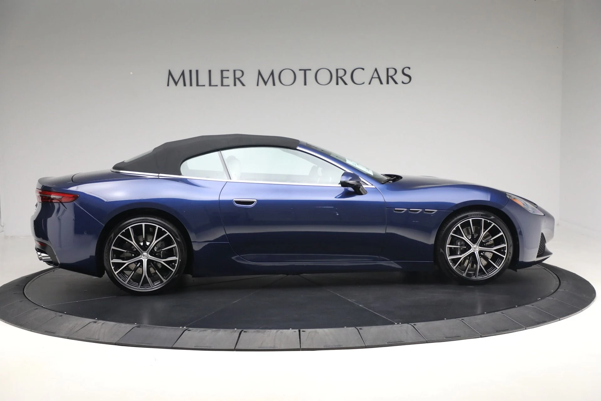 mph006_596797232_New_2026_Maserati_Gran_Cabrio_Modena_1760548324_77515eea64