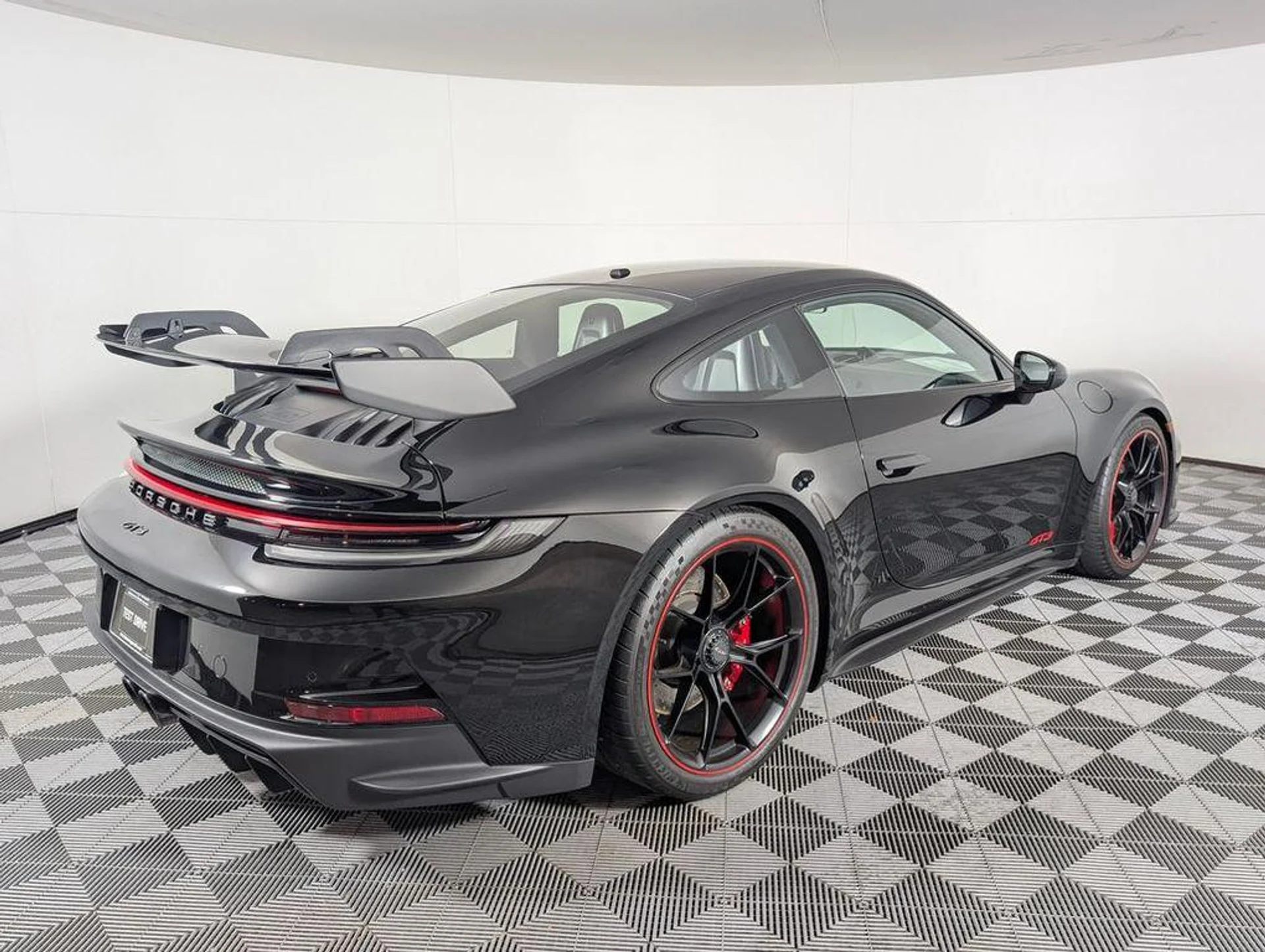 mph006_597680788_d9wj8_PEAJ_45e4_Etbq_Elv_MYJ_4_Jj_M_2c3b3d126b