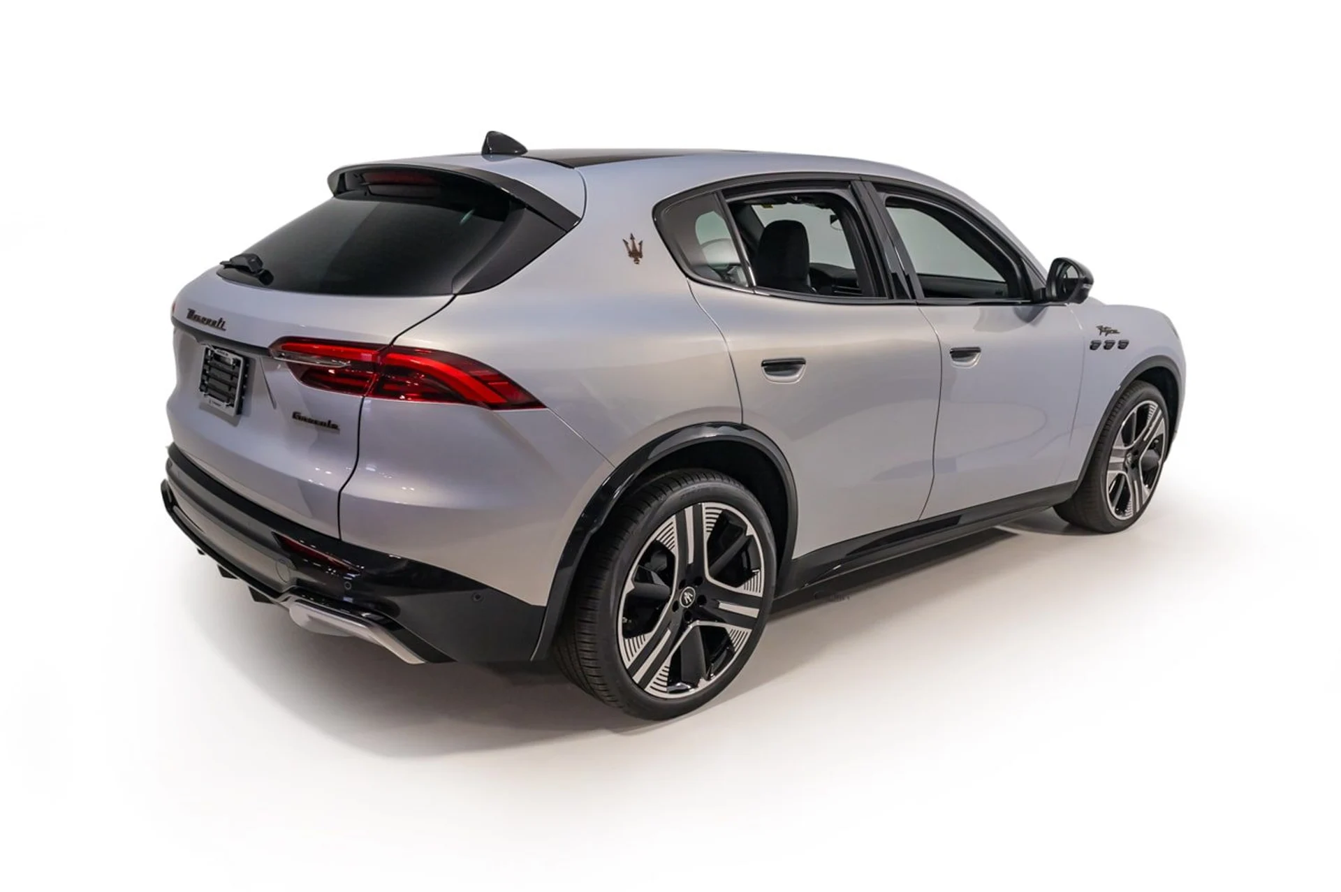 mph006_600301348_f7c7b651325e46bc87c75c5612270705_b5019dfa08