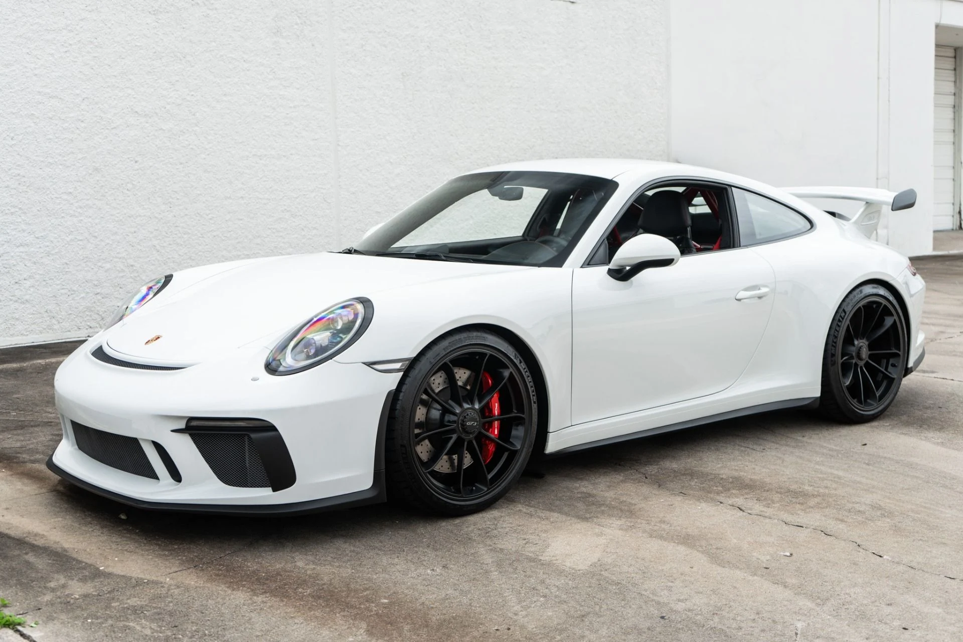 mph006_601042671_Used_2018_Porsche_911_GT_3_1780955665_54f969a687